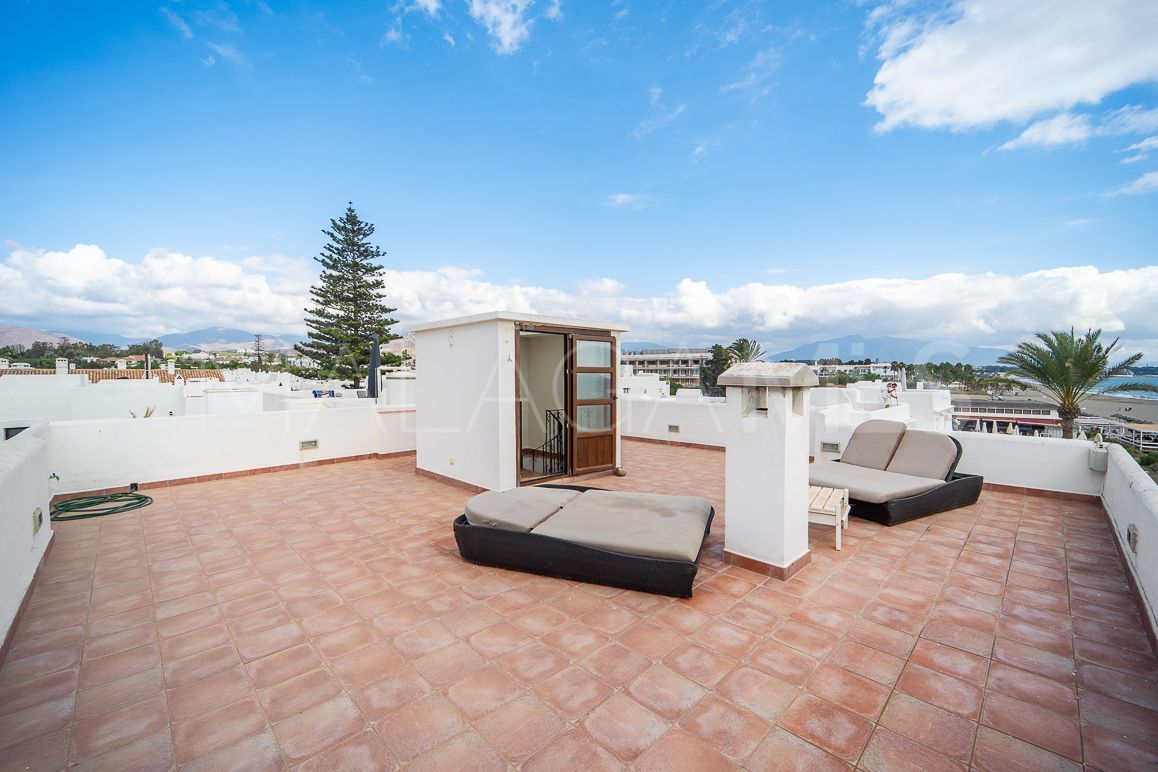 Adosado for sale in Villacana with 5 bedrooms