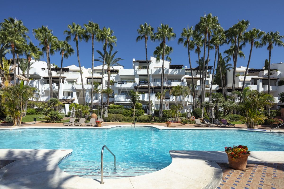 Se vende apartamento planta baja in Puente Romano