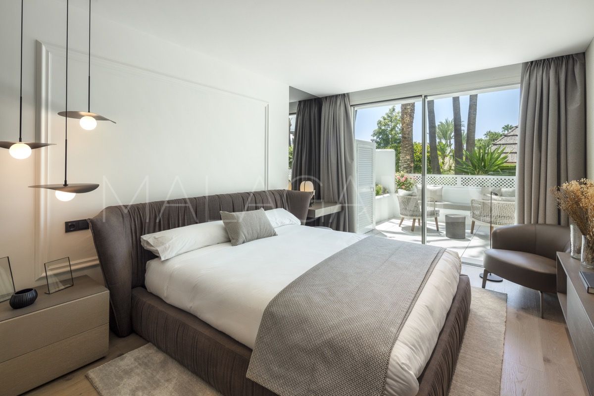 Se vende apartamento planta baja in Puente Romano