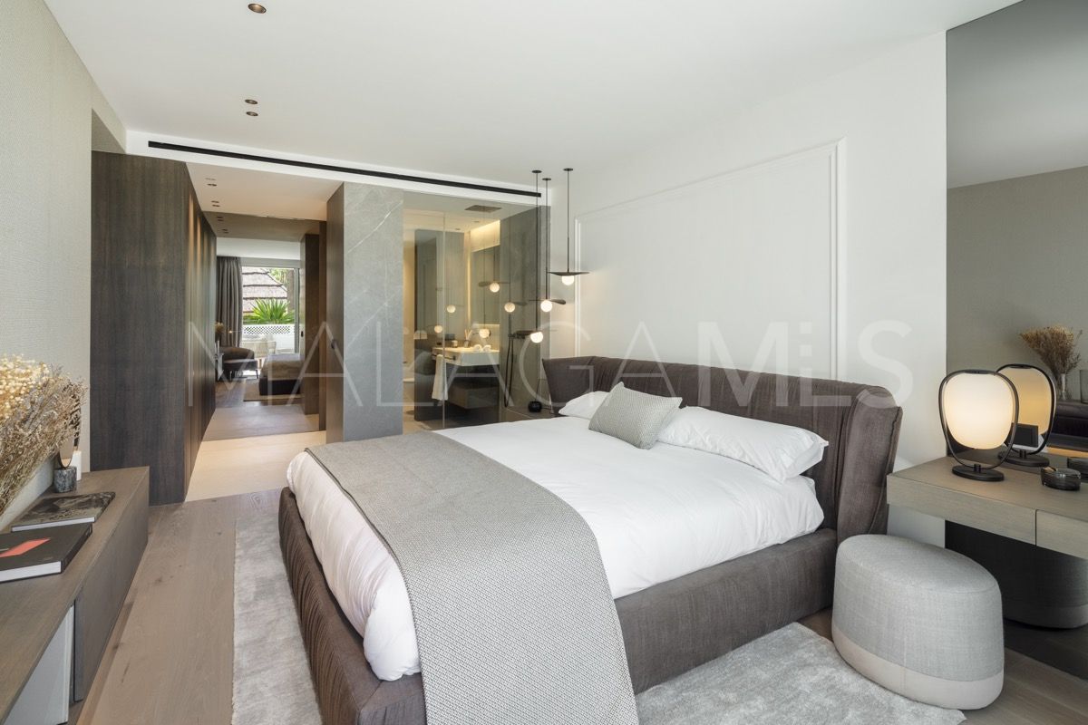 Se vende apartamento planta baja in Puente Romano