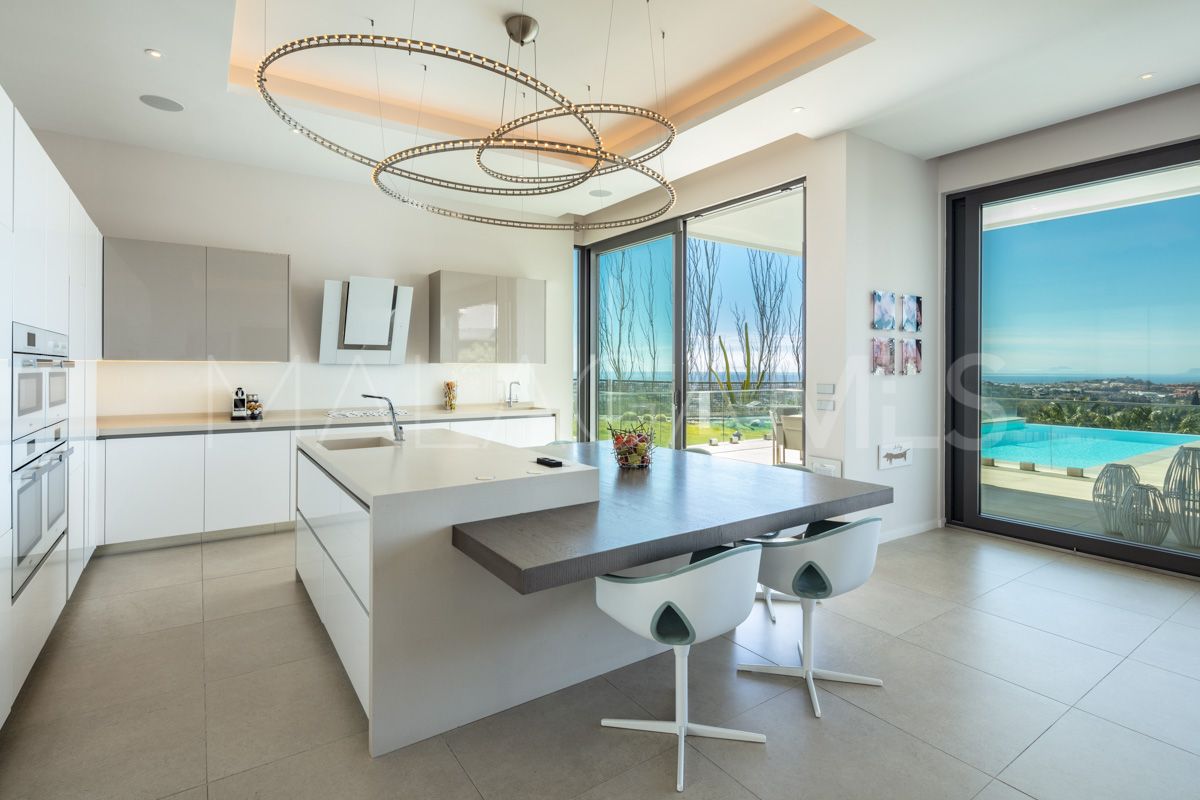 Se vende villa in La Quinta with 7 bedrooms