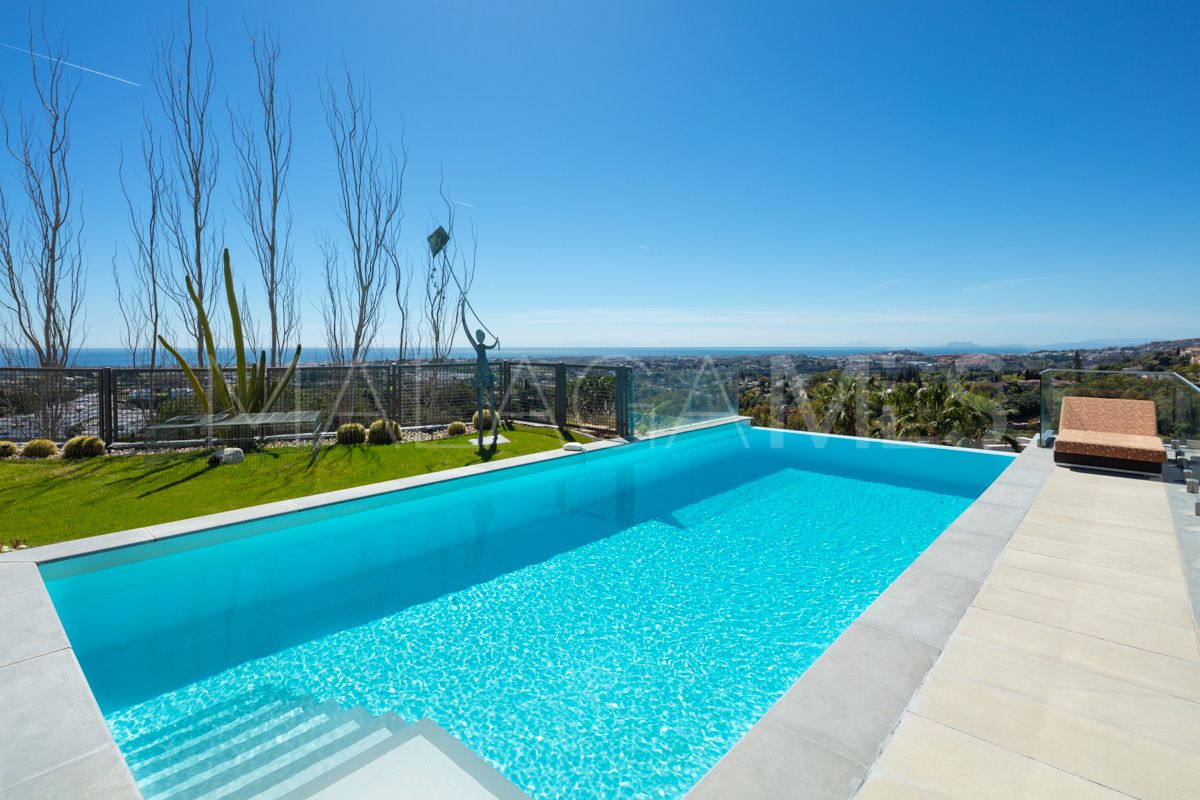 Se vende villa in La Quinta with 7 bedrooms