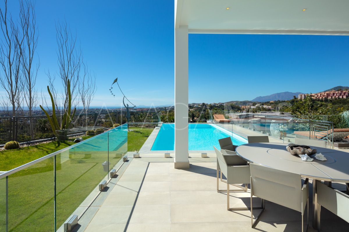Se vende villa in La Quinta with 7 bedrooms