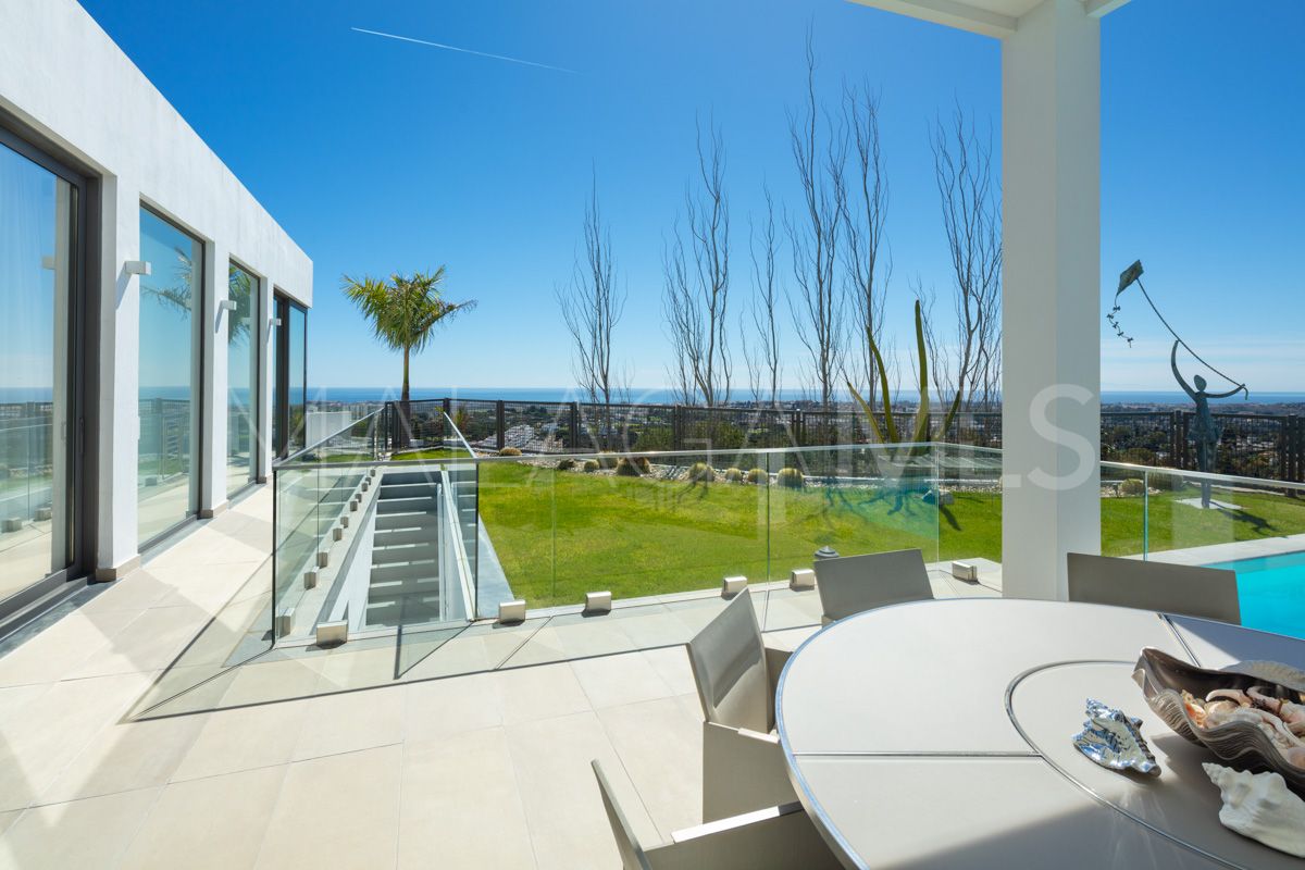 Se vende villa in La Quinta with 7 bedrooms