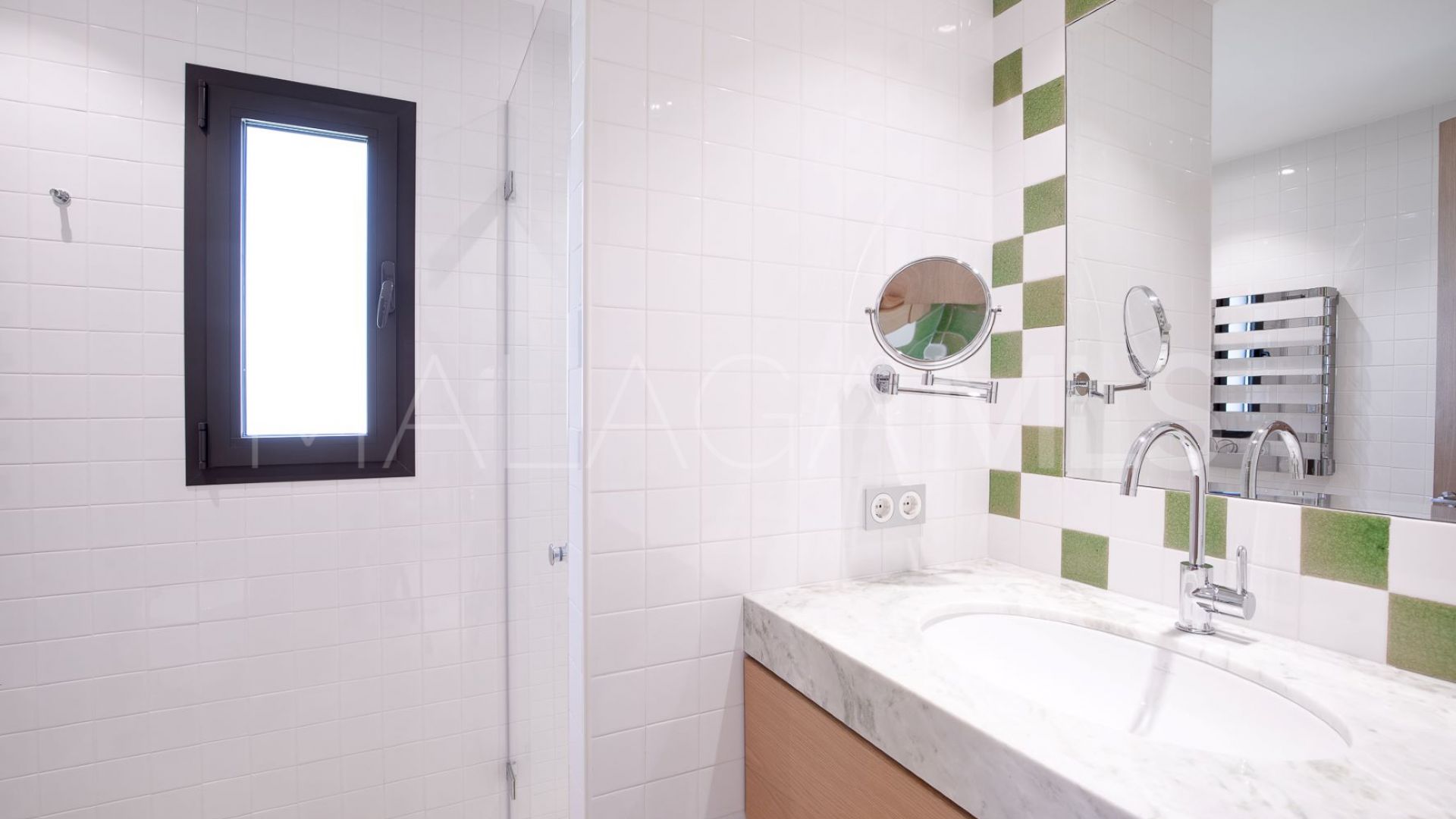 For sale Nueva Andalucia 5 bedrooms villa
