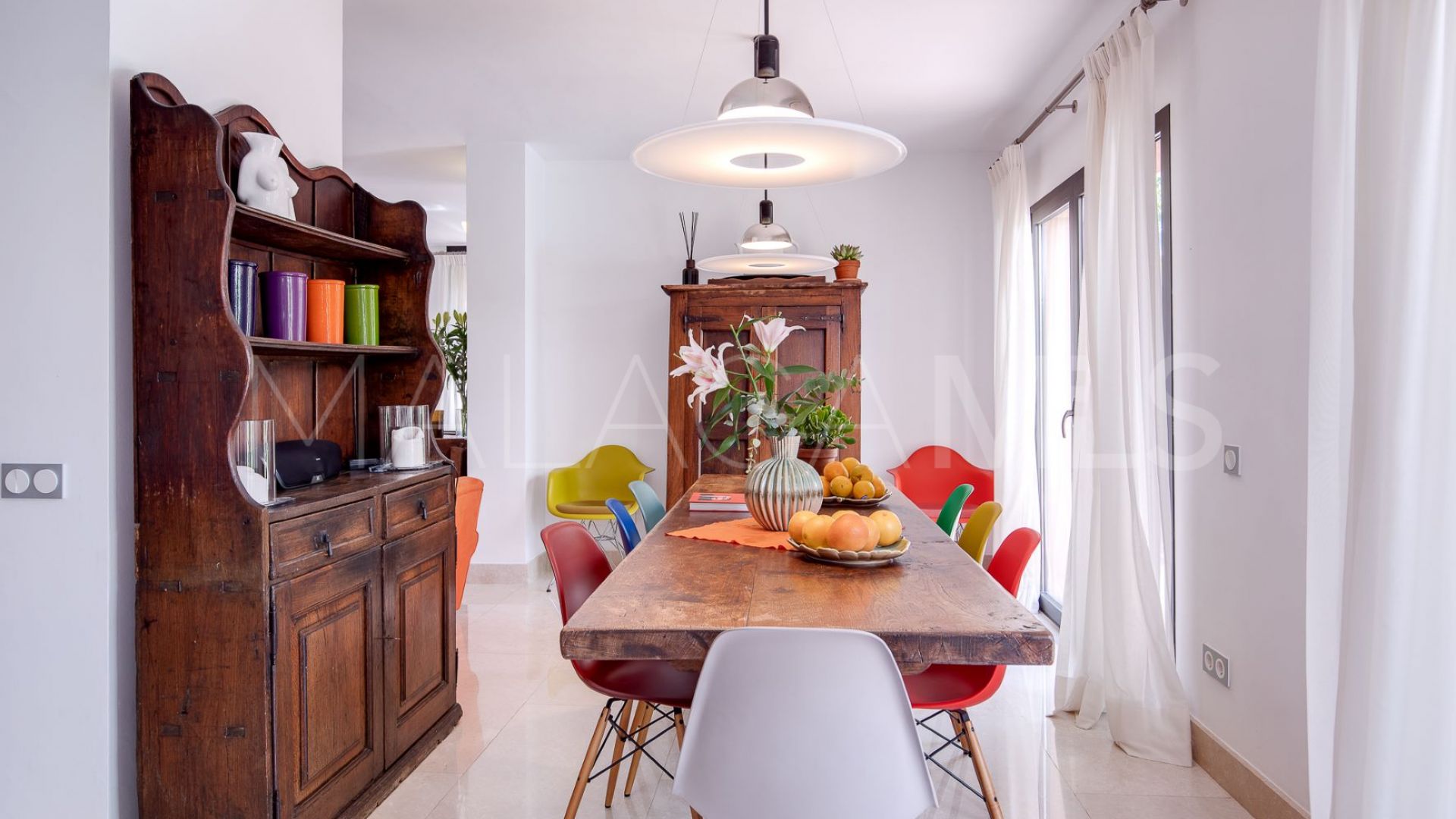 For sale Nueva Andalucia 5 bedrooms villa