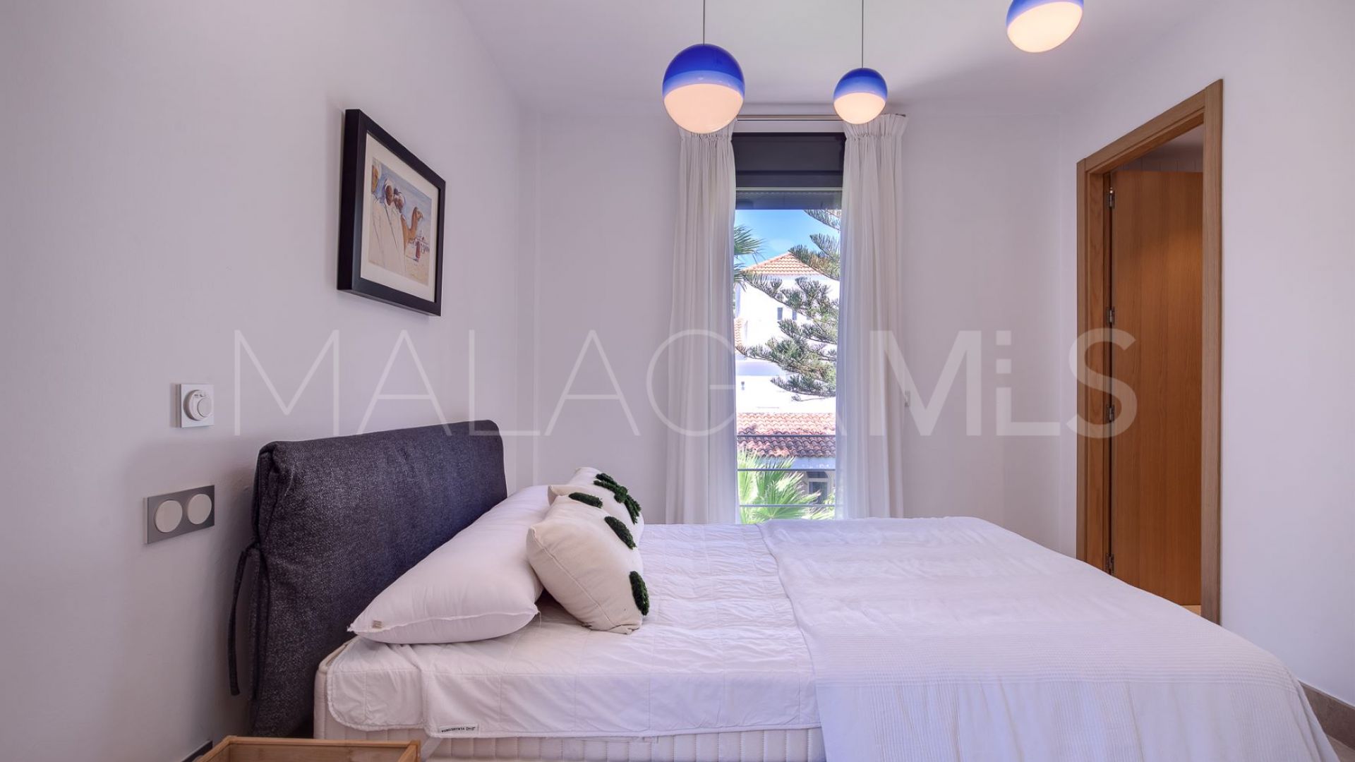 For sale Nueva Andalucia 5 bedrooms villa