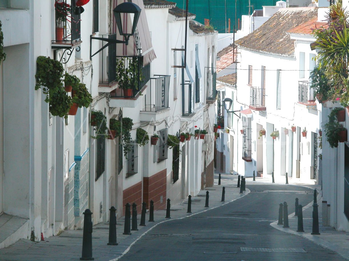 Markplanslägenhet for sale in Estepona