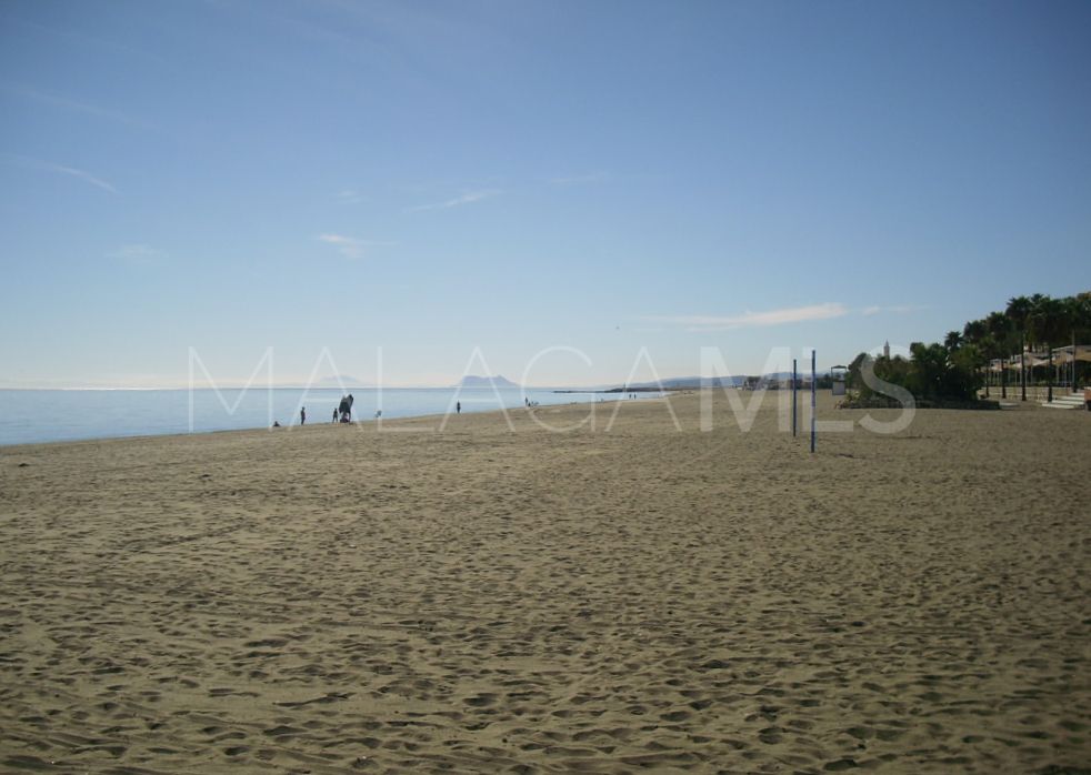 Markplanslägenhet for sale in Estepona