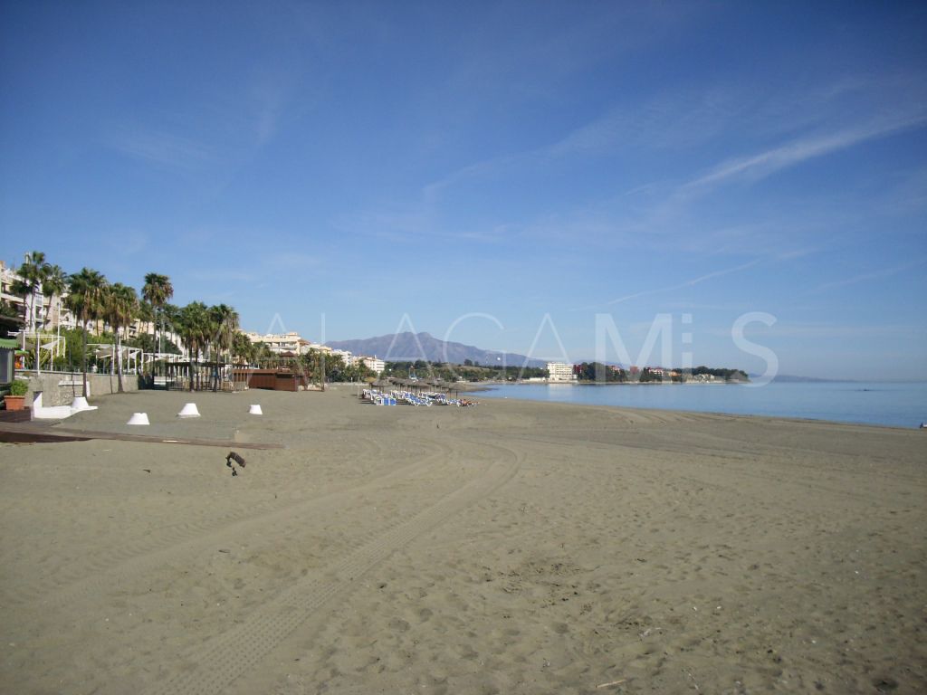 Markplanslägenhet for sale in Estepona
