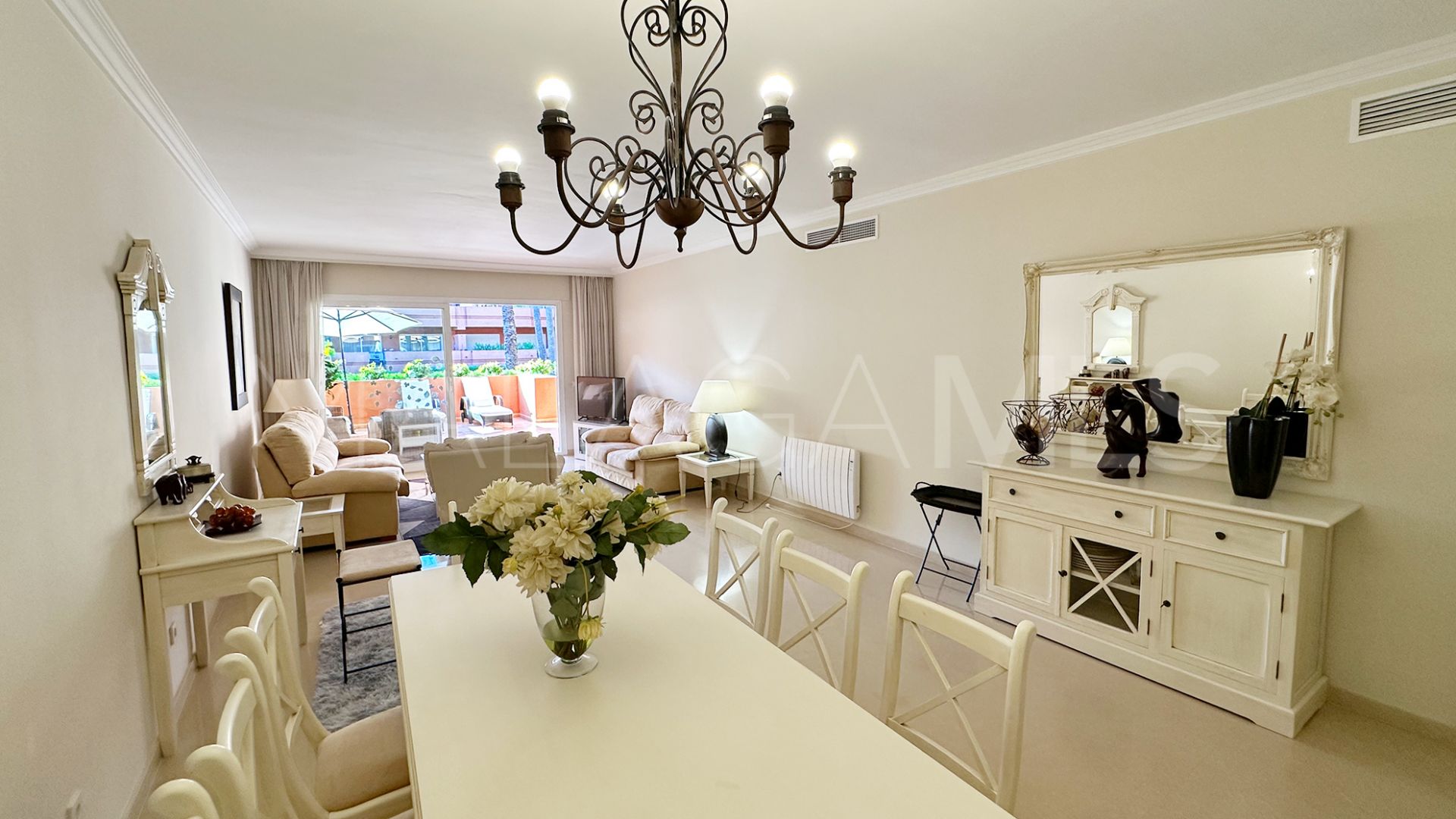Appartement rez de chaussée for sale in Marbella - Puerto Banus