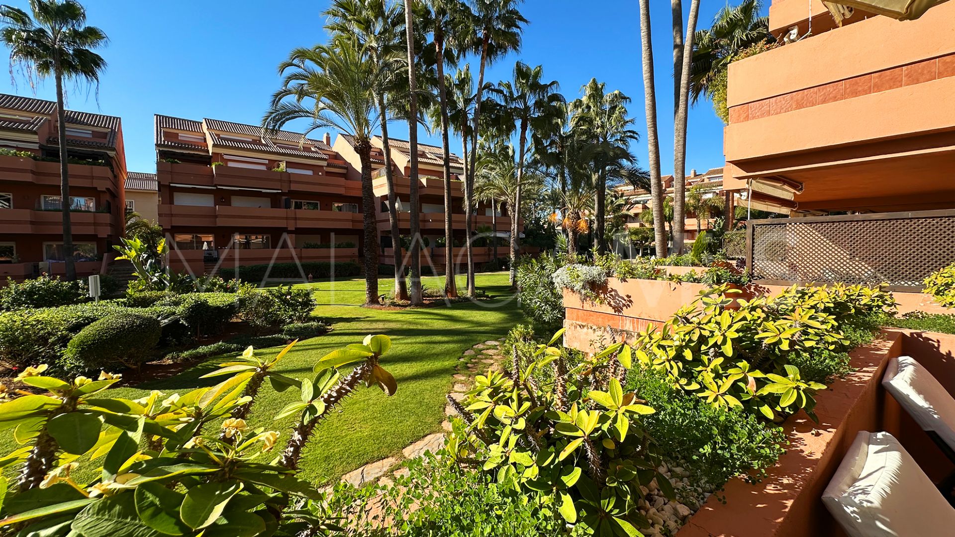 Appartement rez de chaussée for sale in Marbella - Puerto Banus
