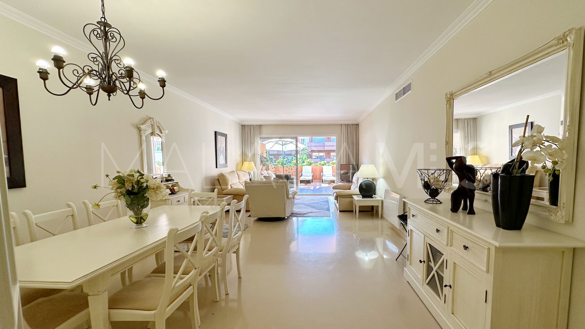 Appartement rez de chaussée for sale in Marbella - Puerto Banus