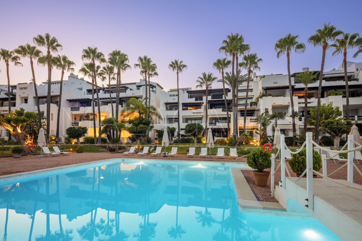 Apartamento planta baja for sale in Marbella Golden Mile