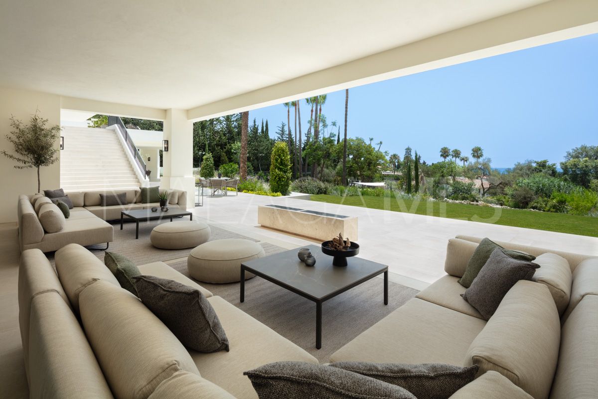 Villa with 8 bedrooms for sale in Marbella Golden Mile