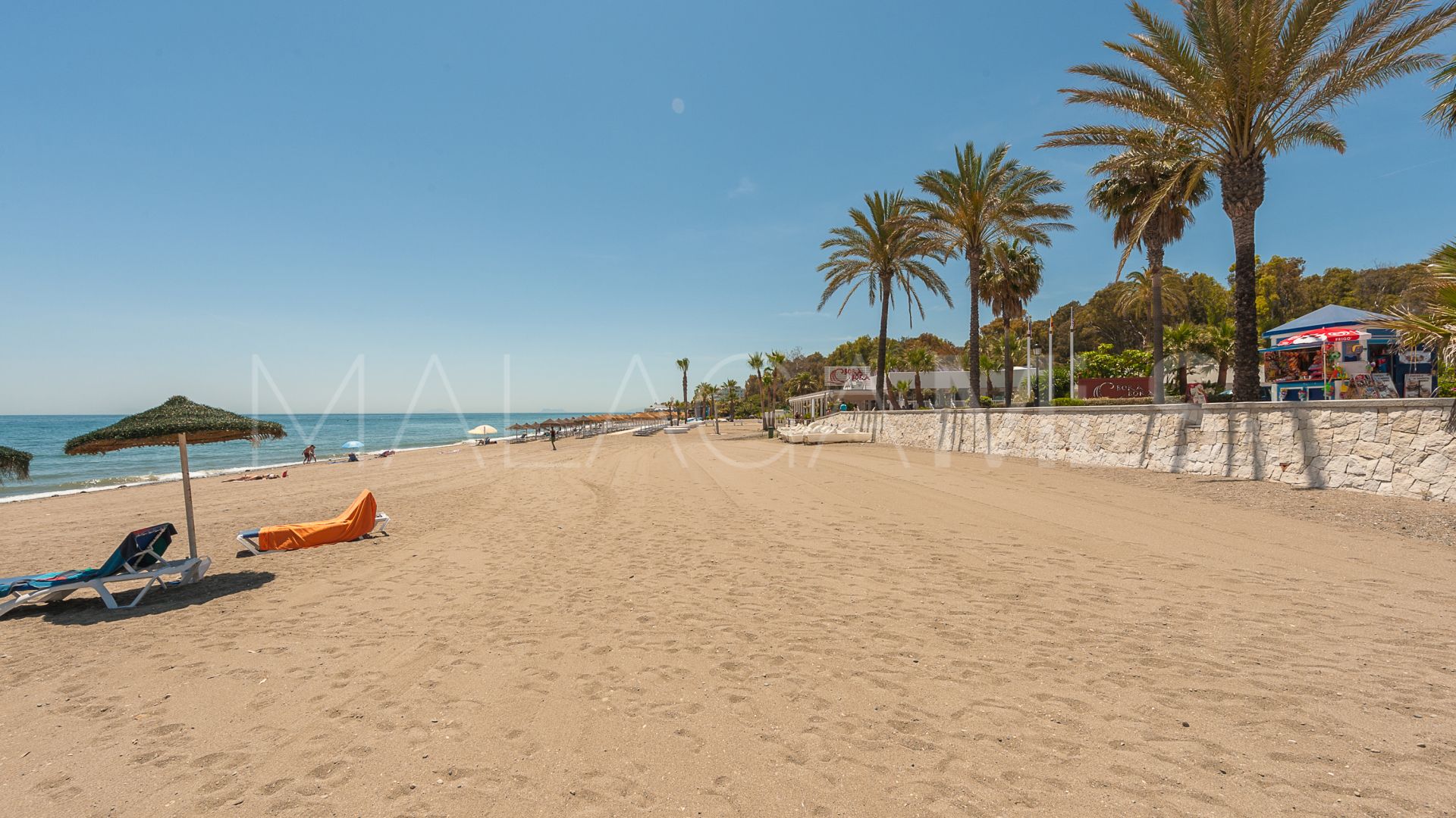 Tomt for sale in El Madroñal