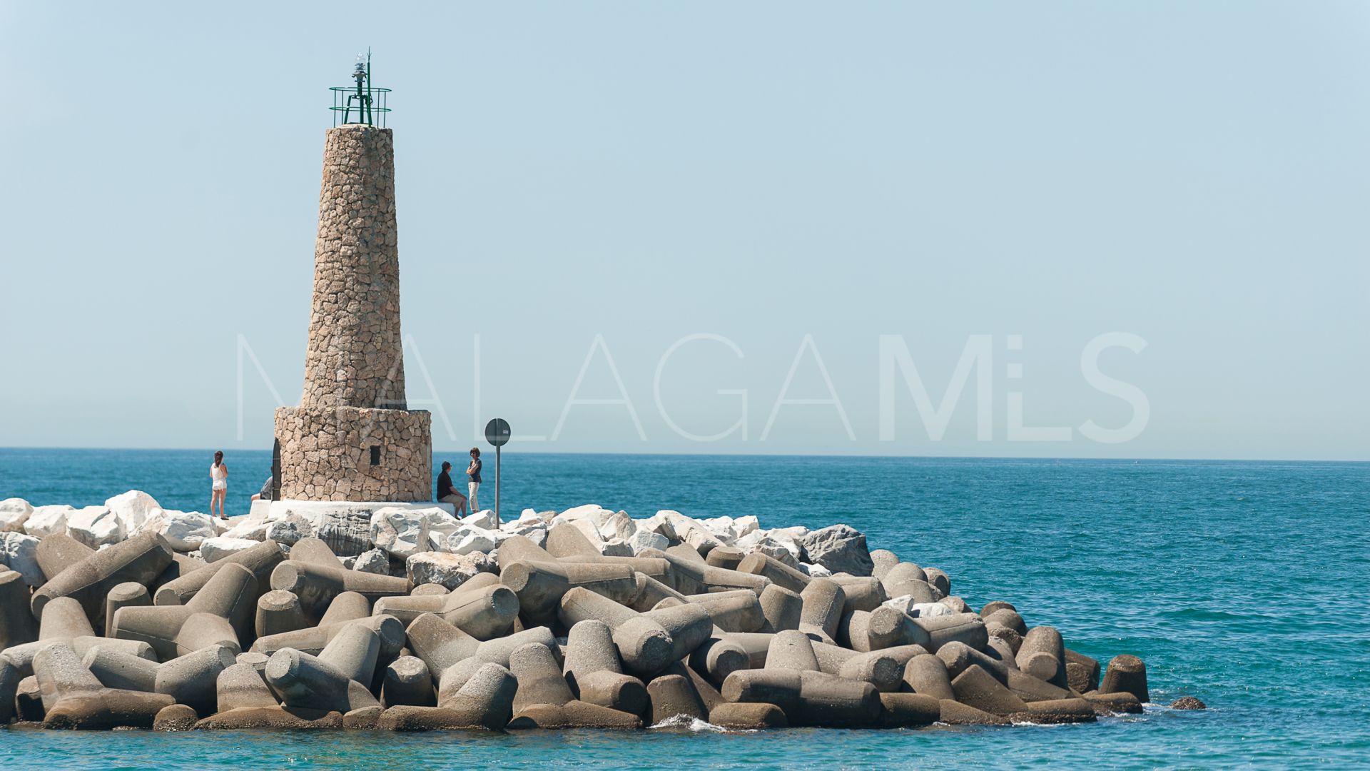 Tomt for sale in El Madroñal
