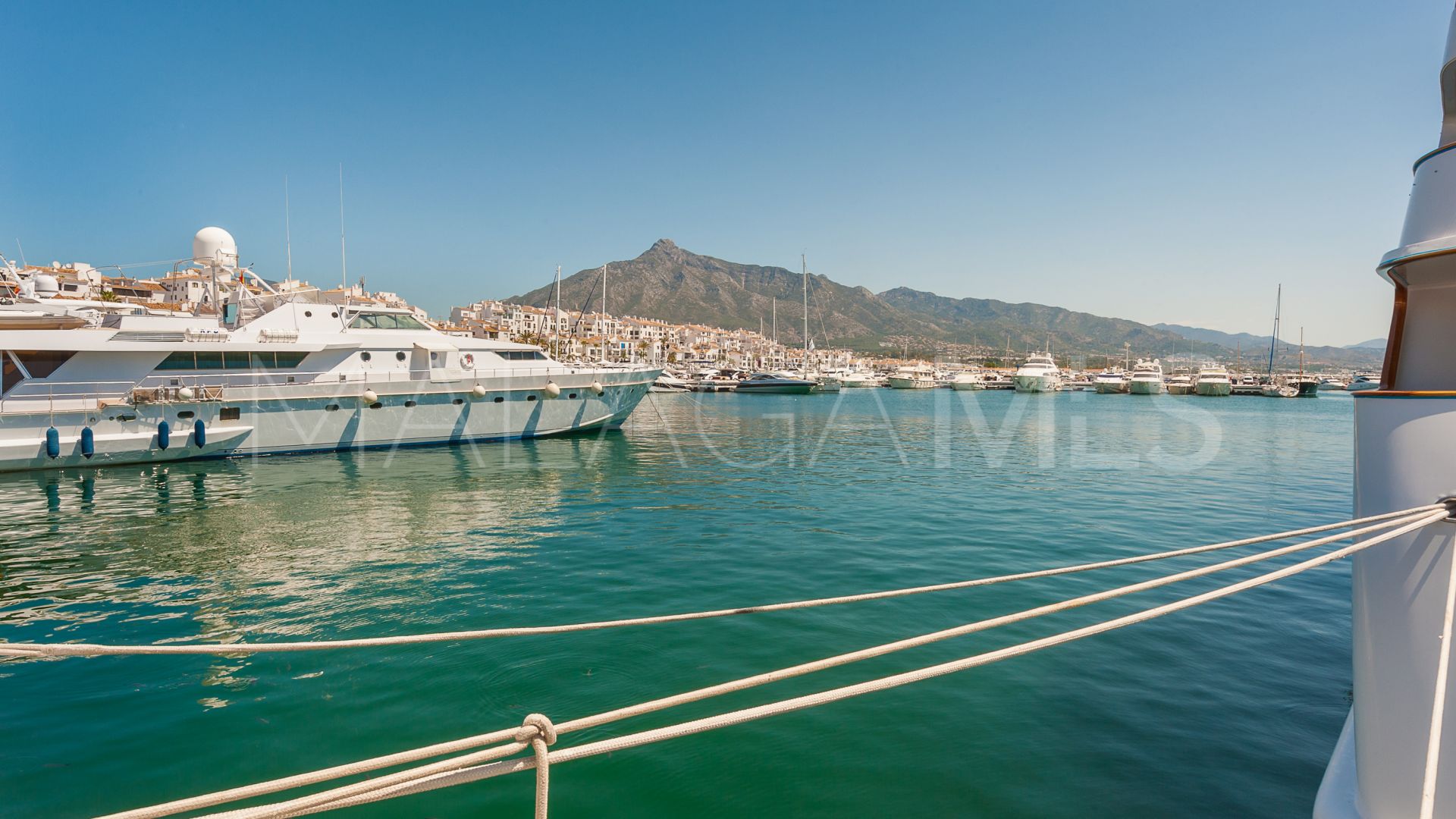 Tomt for sale in El Madroñal