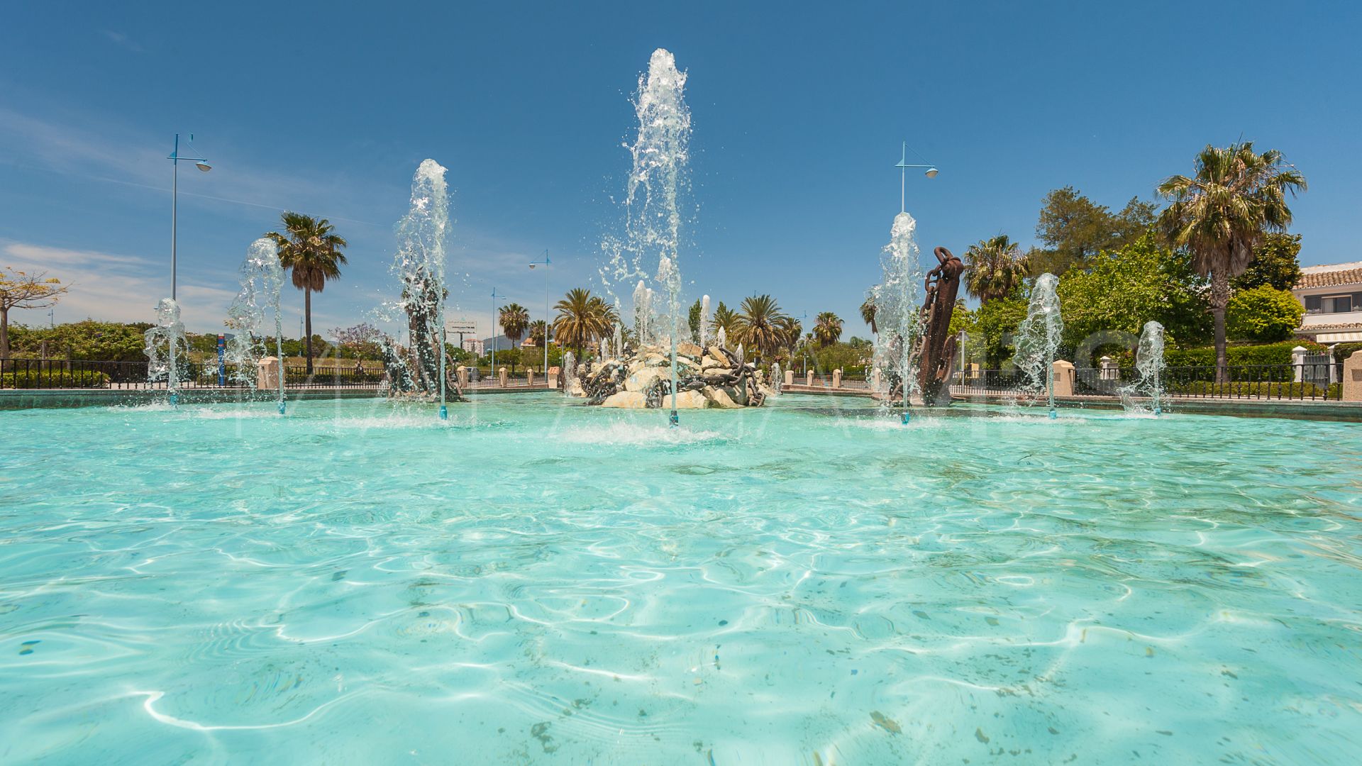 Tomt for sale in El Madroñal