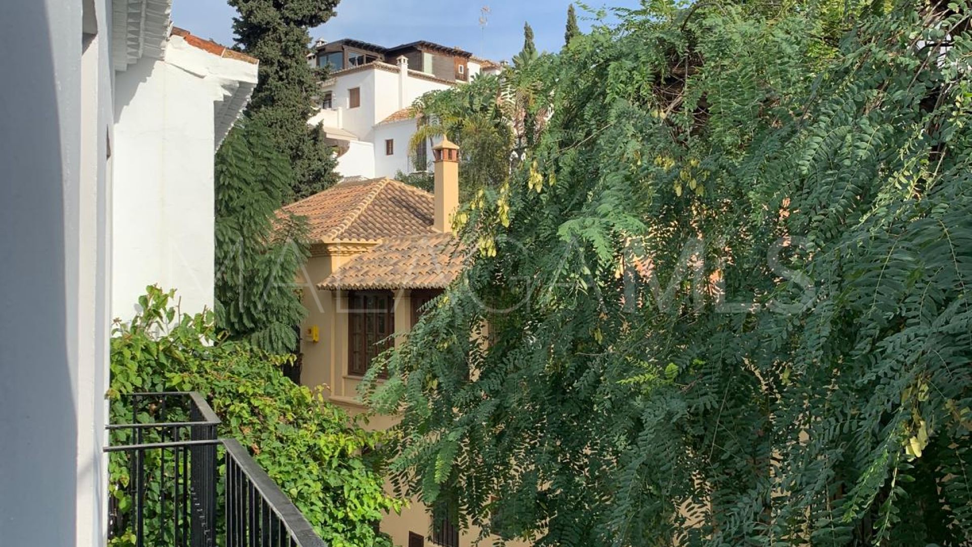 Radhus for sale in Marbella Golden Mile