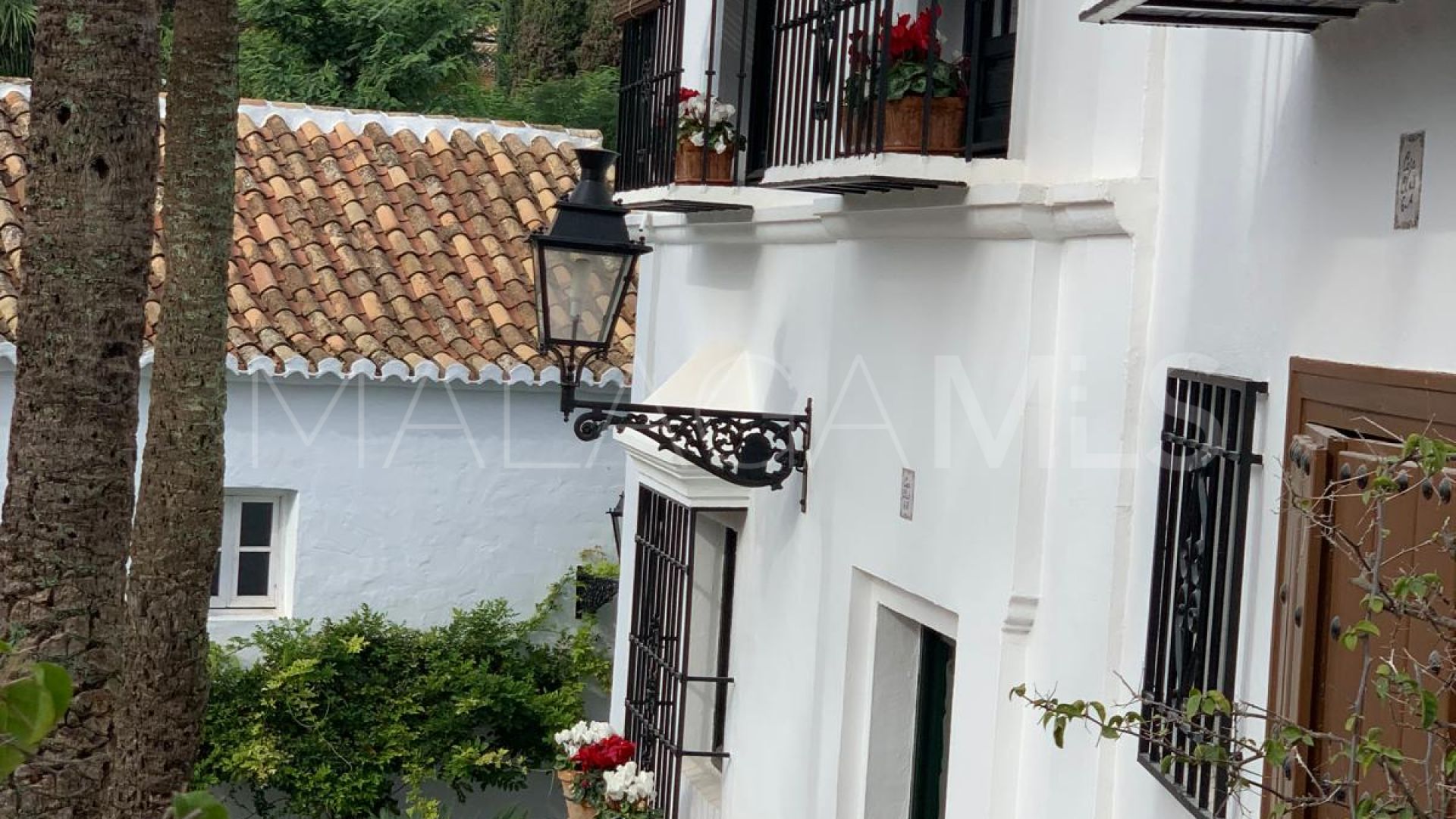 Radhus for sale in Marbella Golden Mile