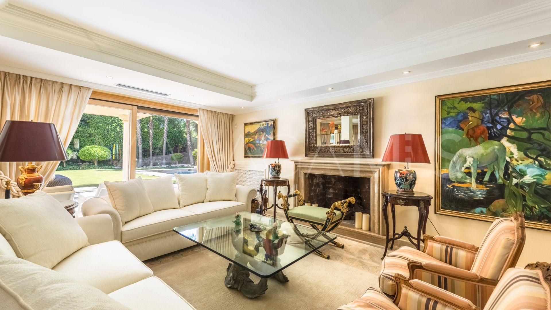 Villa for sale in Las Brisas