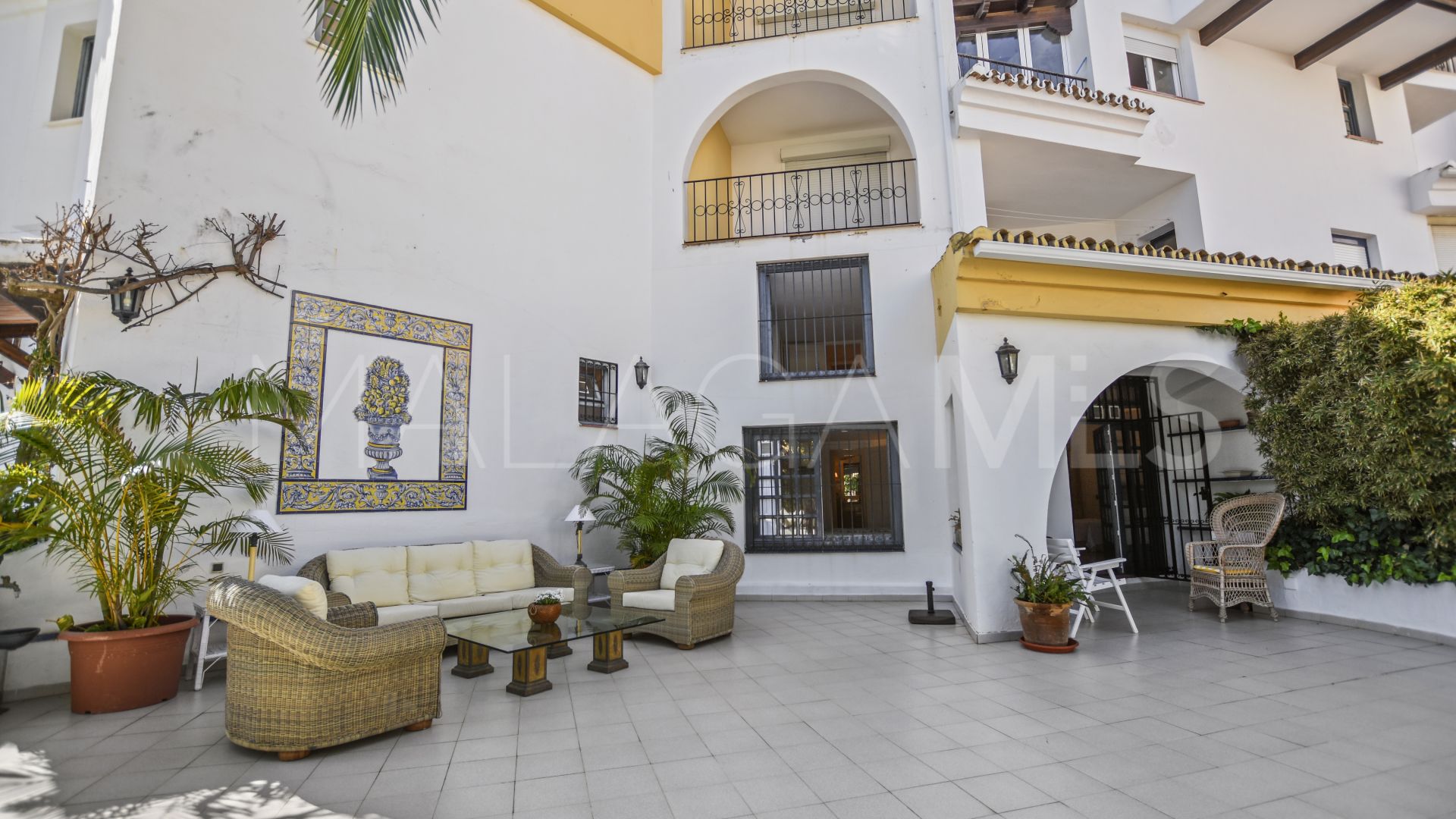 Erdgeschosswohnung for sale in Marbella Ost