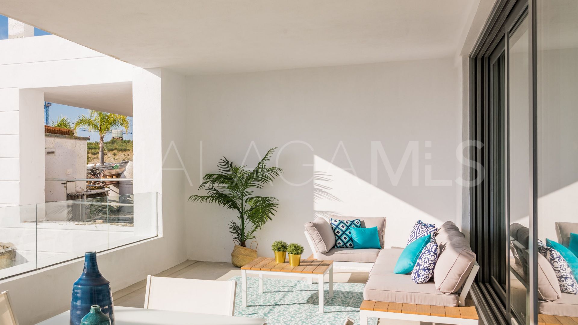 Apartamento a la venta de 2 bedrooms in Estepona