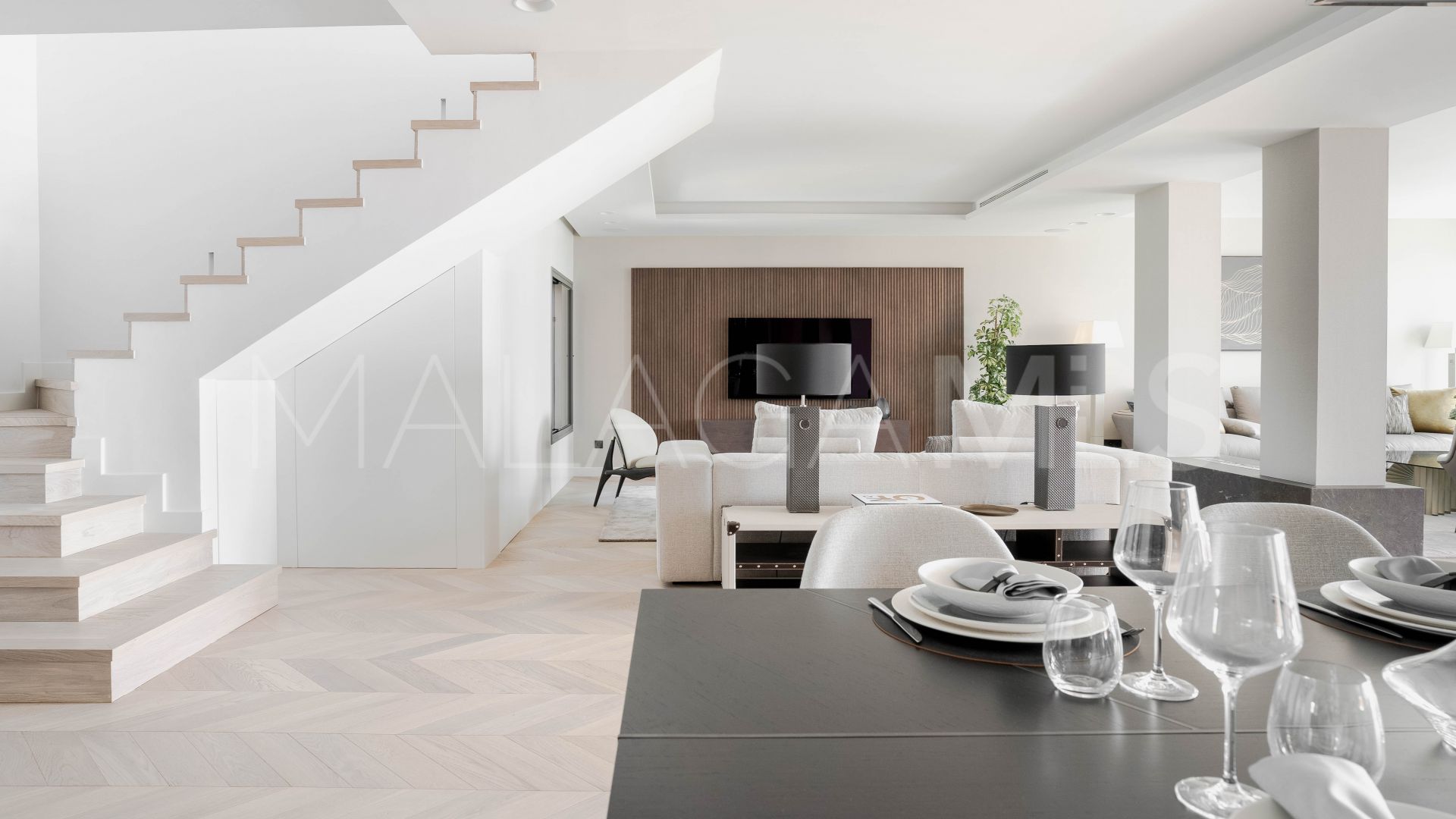 Zweistöckiges penthouse for sale in Nueva Andalucia