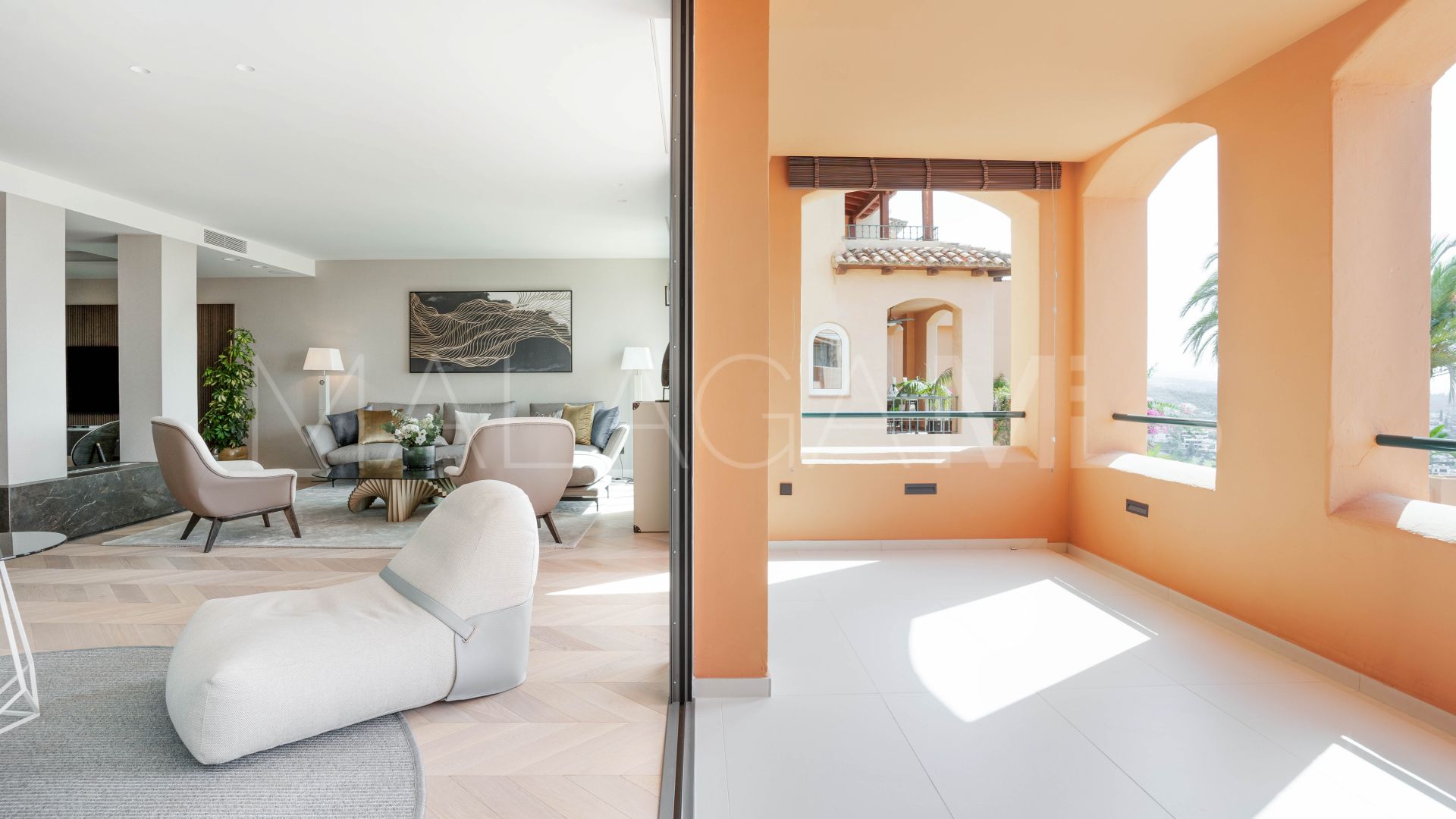 Zweistöckiges penthouse for sale in Nueva Andalucia