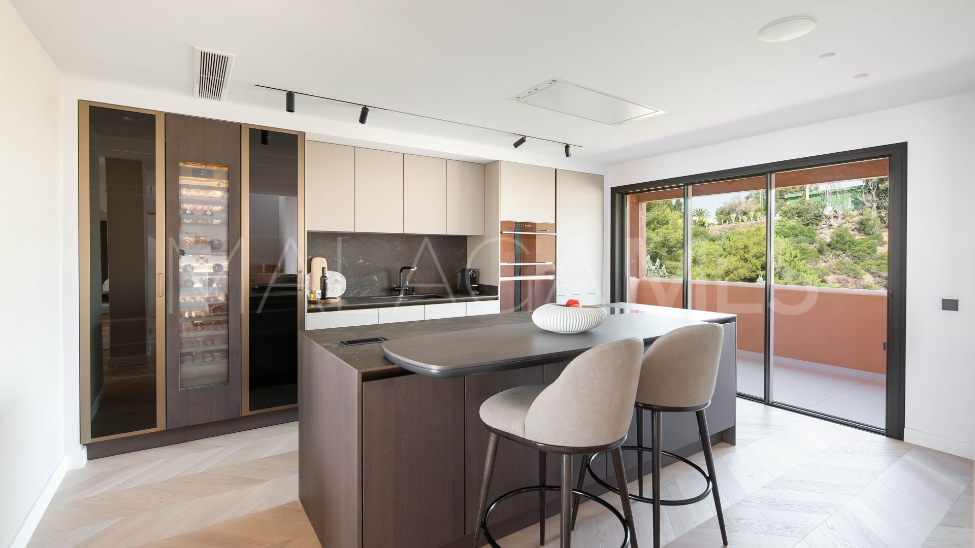 Zweistöckiges penthouse for sale in Nueva Andalucia