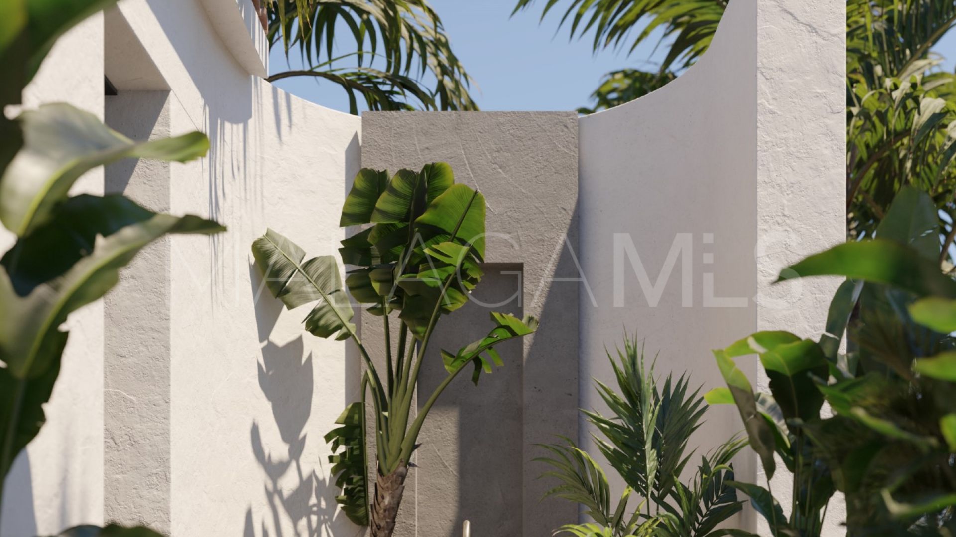 Villa for sale in Nueva Andalucia