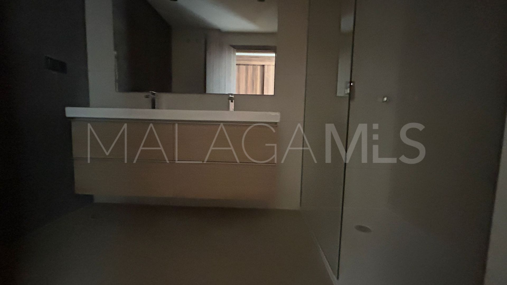 3 bedrooms duplex penthouse for sale in Nueva Andalucia