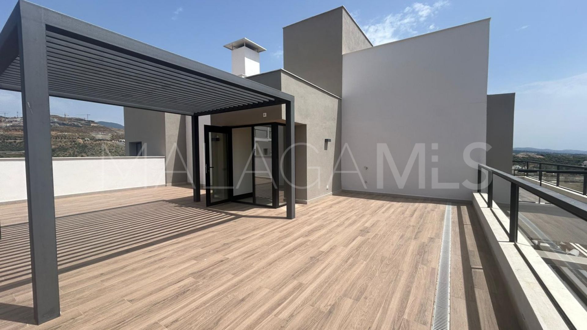 3 bedrooms duplex penthouse for sale in Nueva Andalucia