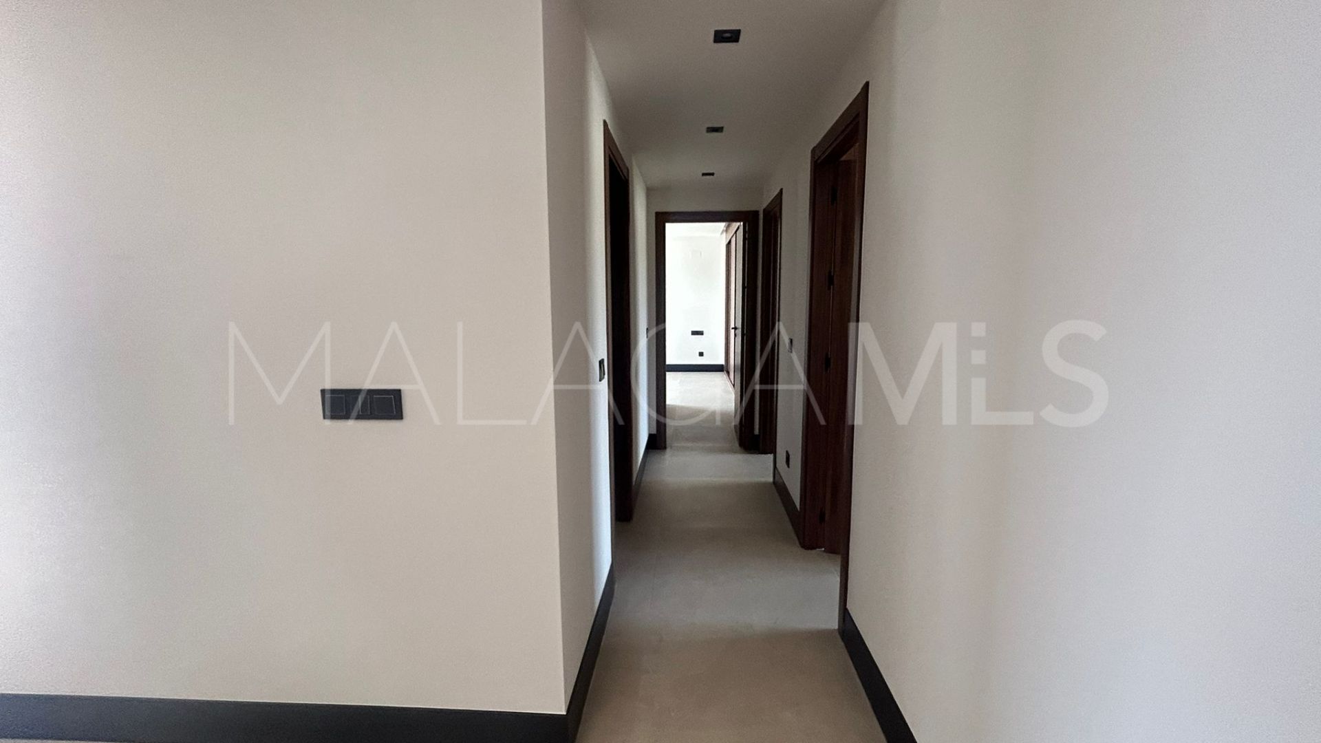 3 bedrooms duplex penthouse for sale in Nueva Andalucia