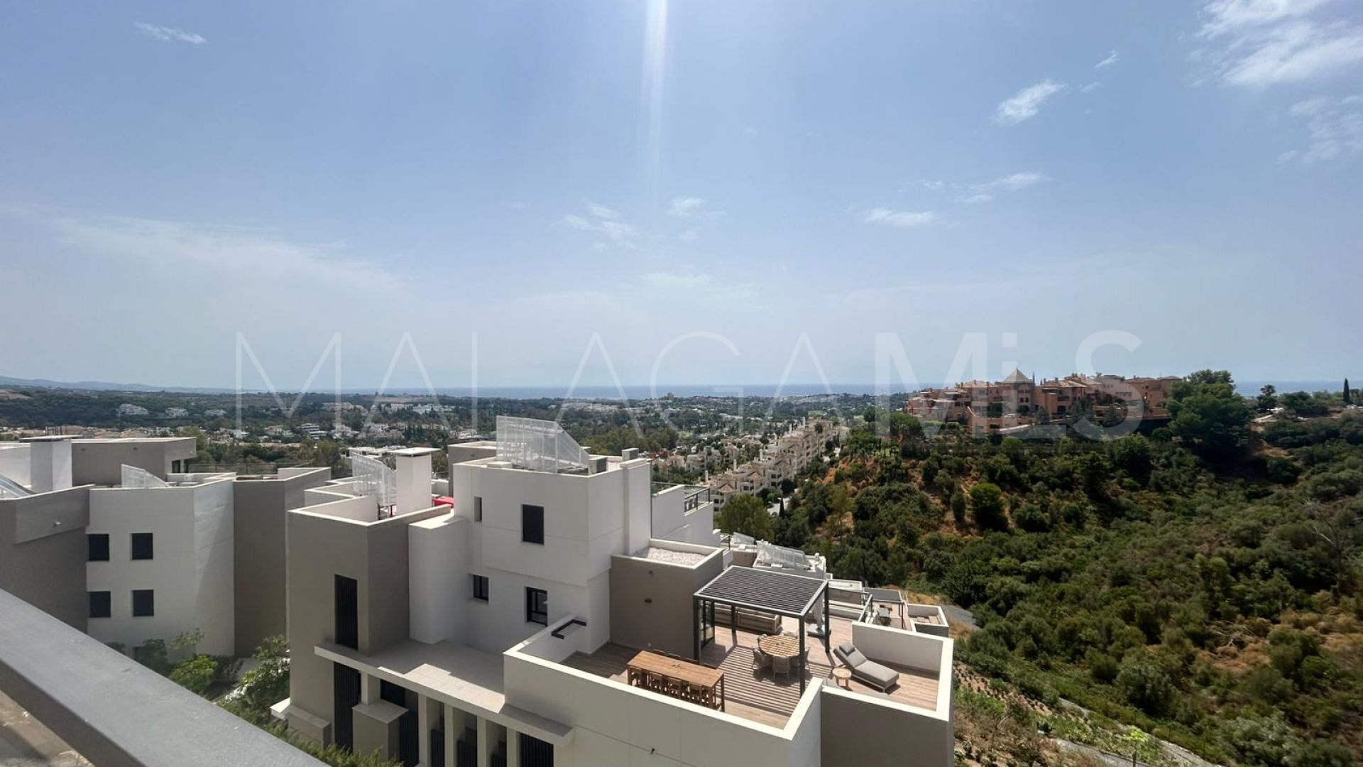 3 bedrooms duplex penthouse for sale in Nueva Andalucia