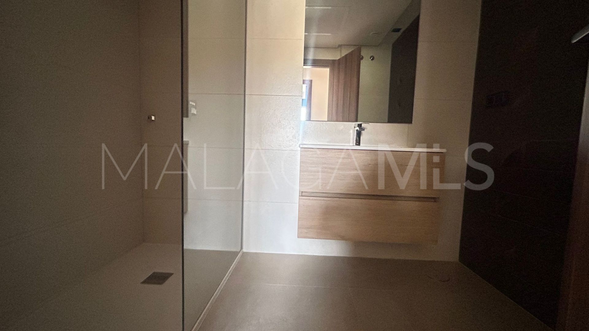 3 bedrooms duplex penthouse for sale in Nueva Andalucia