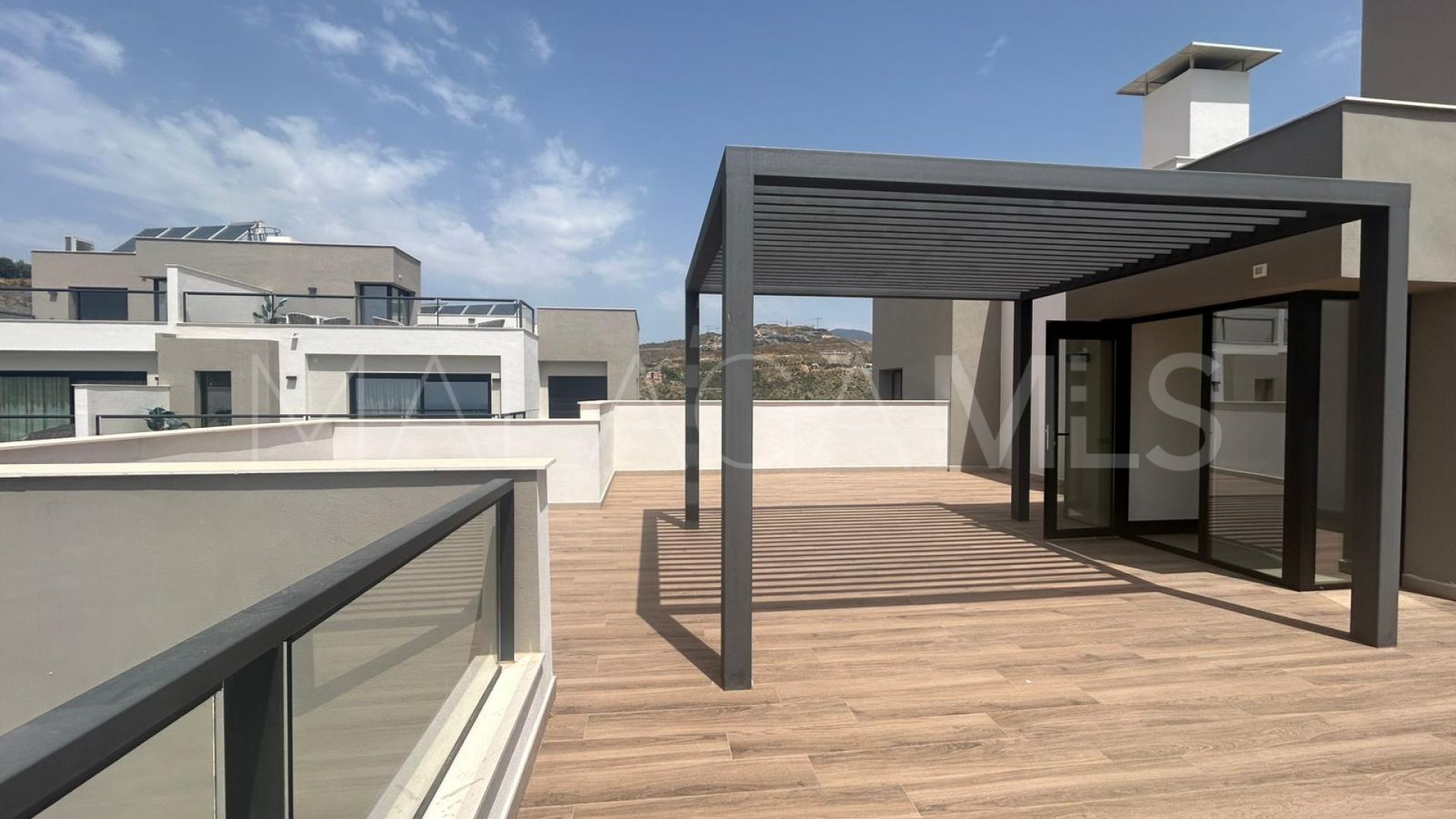 3 bedrooms duplex penthouse for sale in Nueva Andalucia