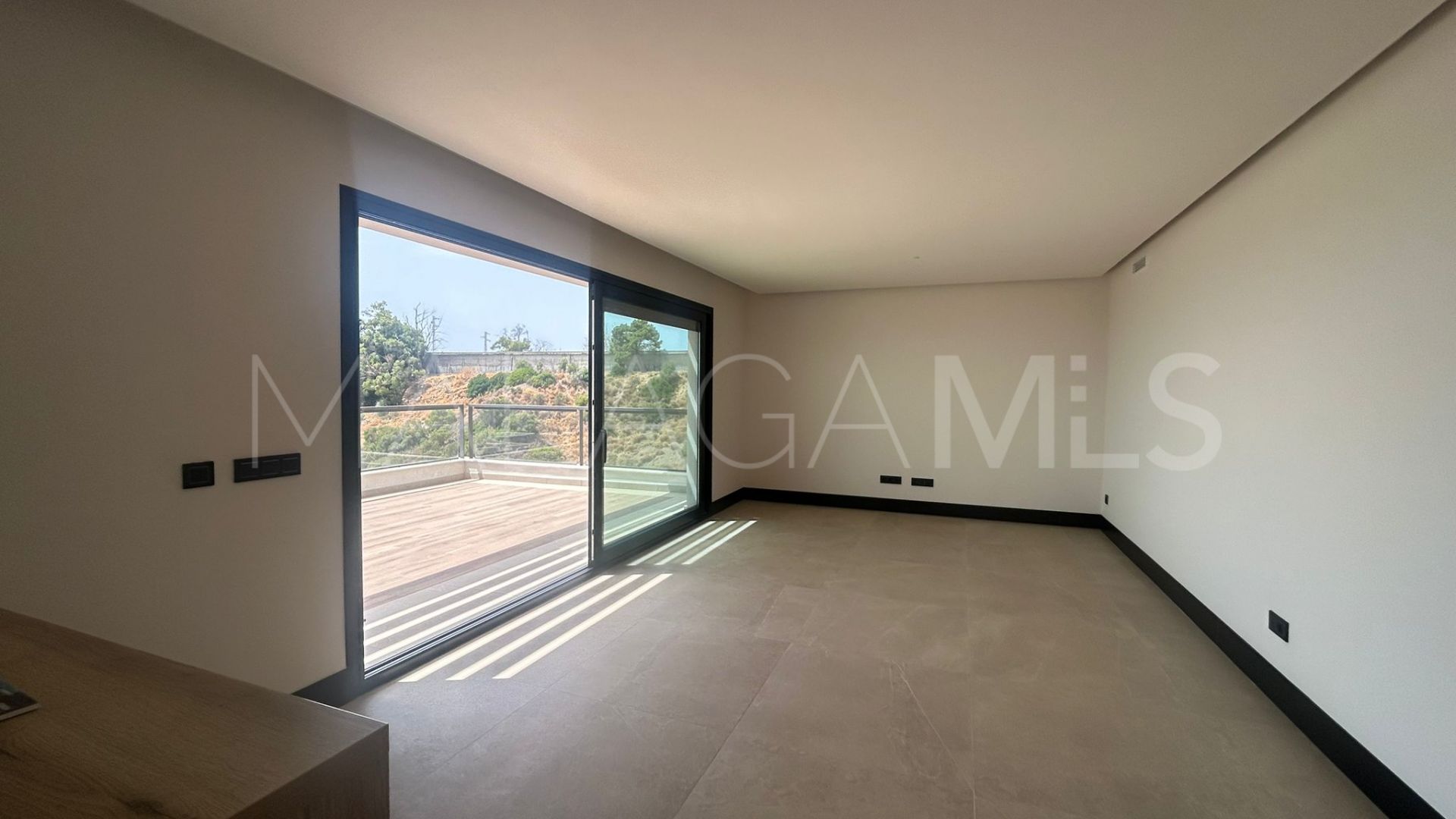 3 bedrooms duplex penthouse for sale in Nueva Andalucia