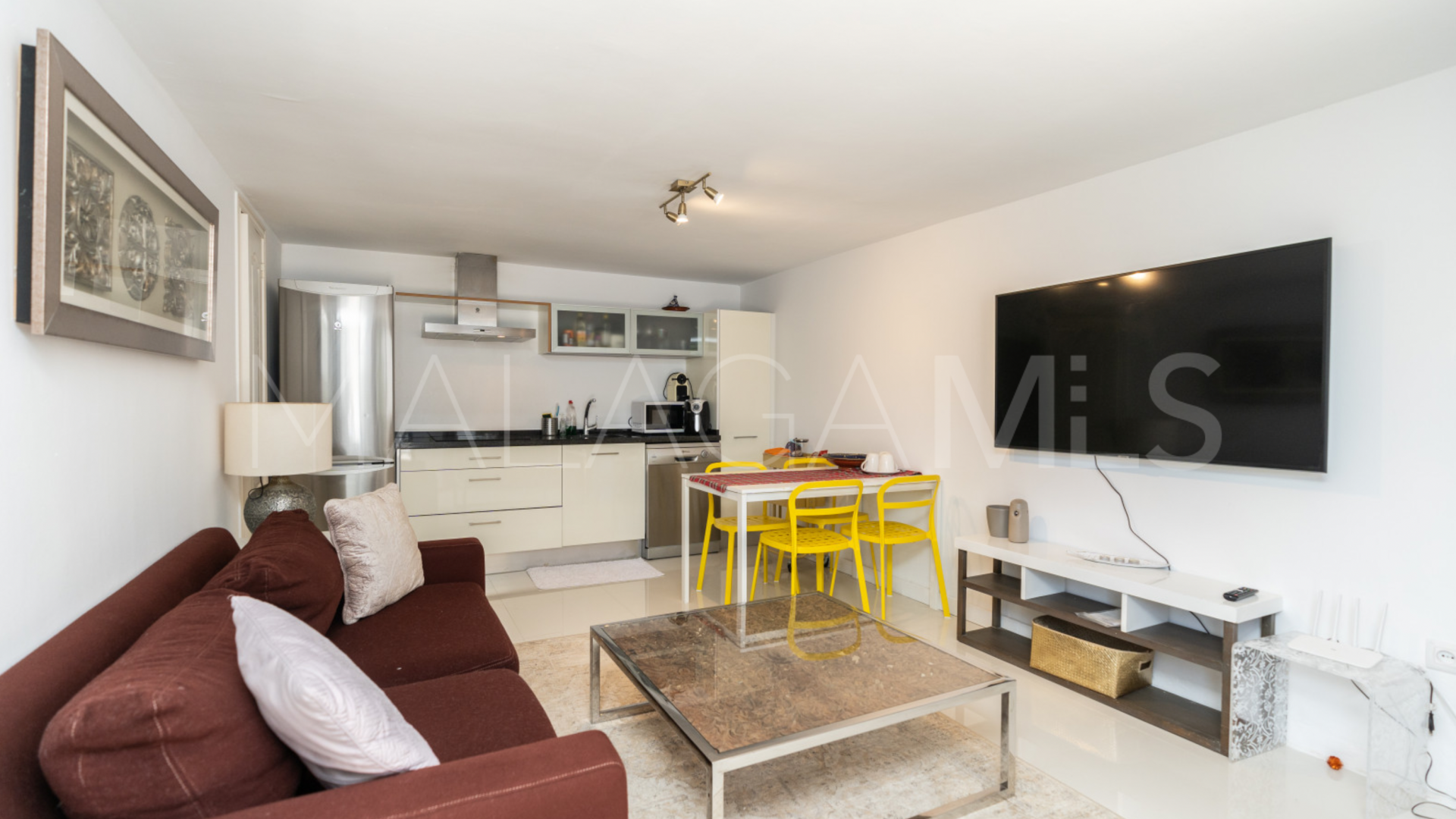 Villa for sale in Guadalmina Baja