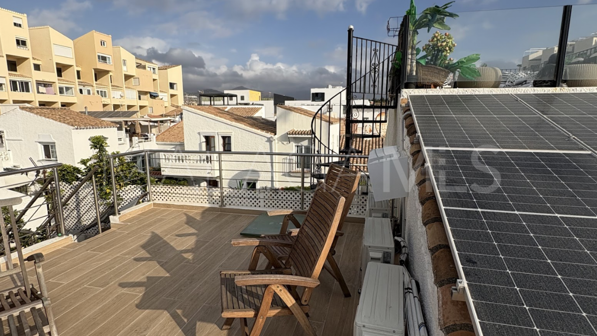 Adosado for sale in El Pirata de 3 bedrooms