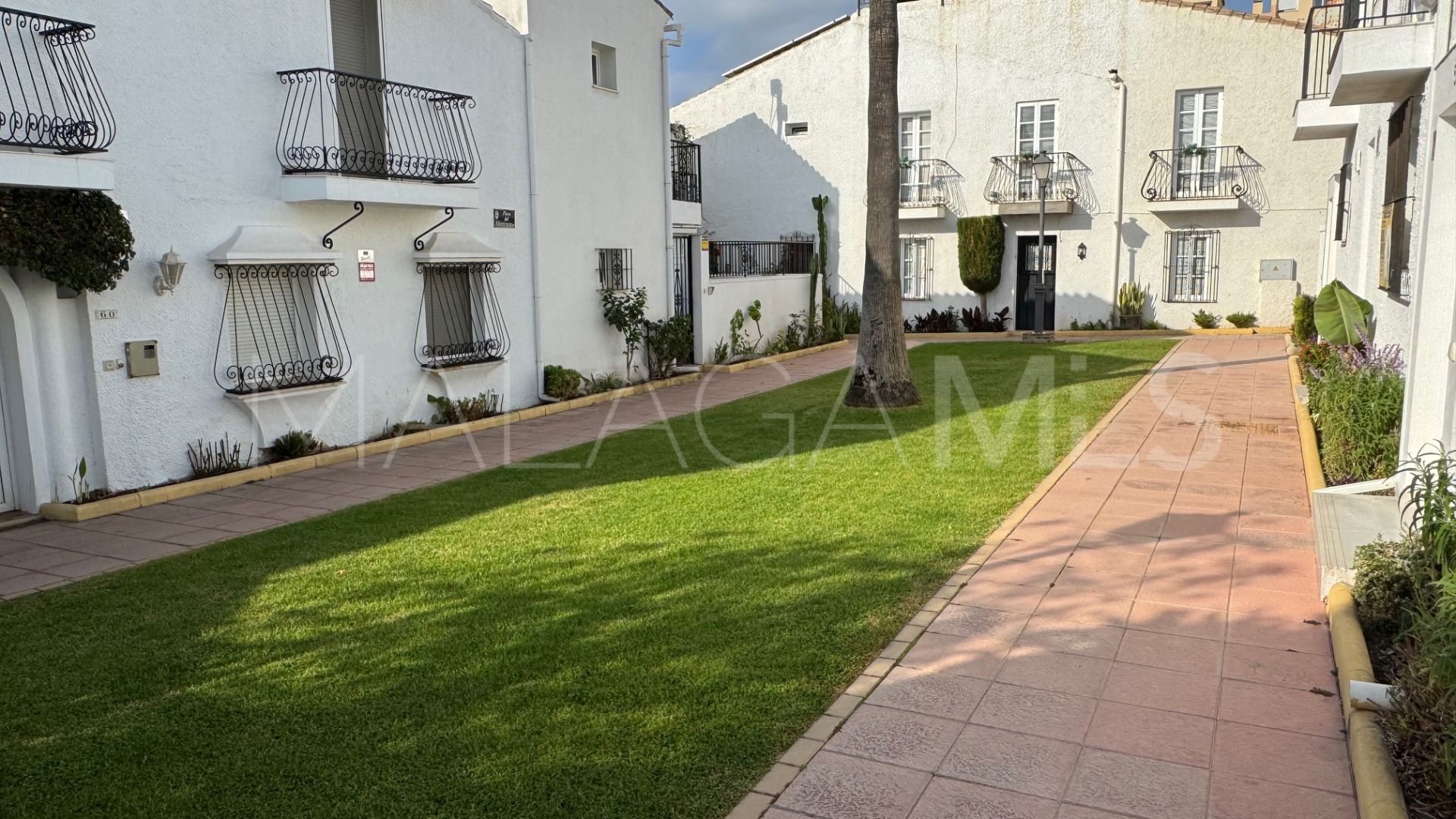 Adosado for sale in El Pirata de 3 bedrooms