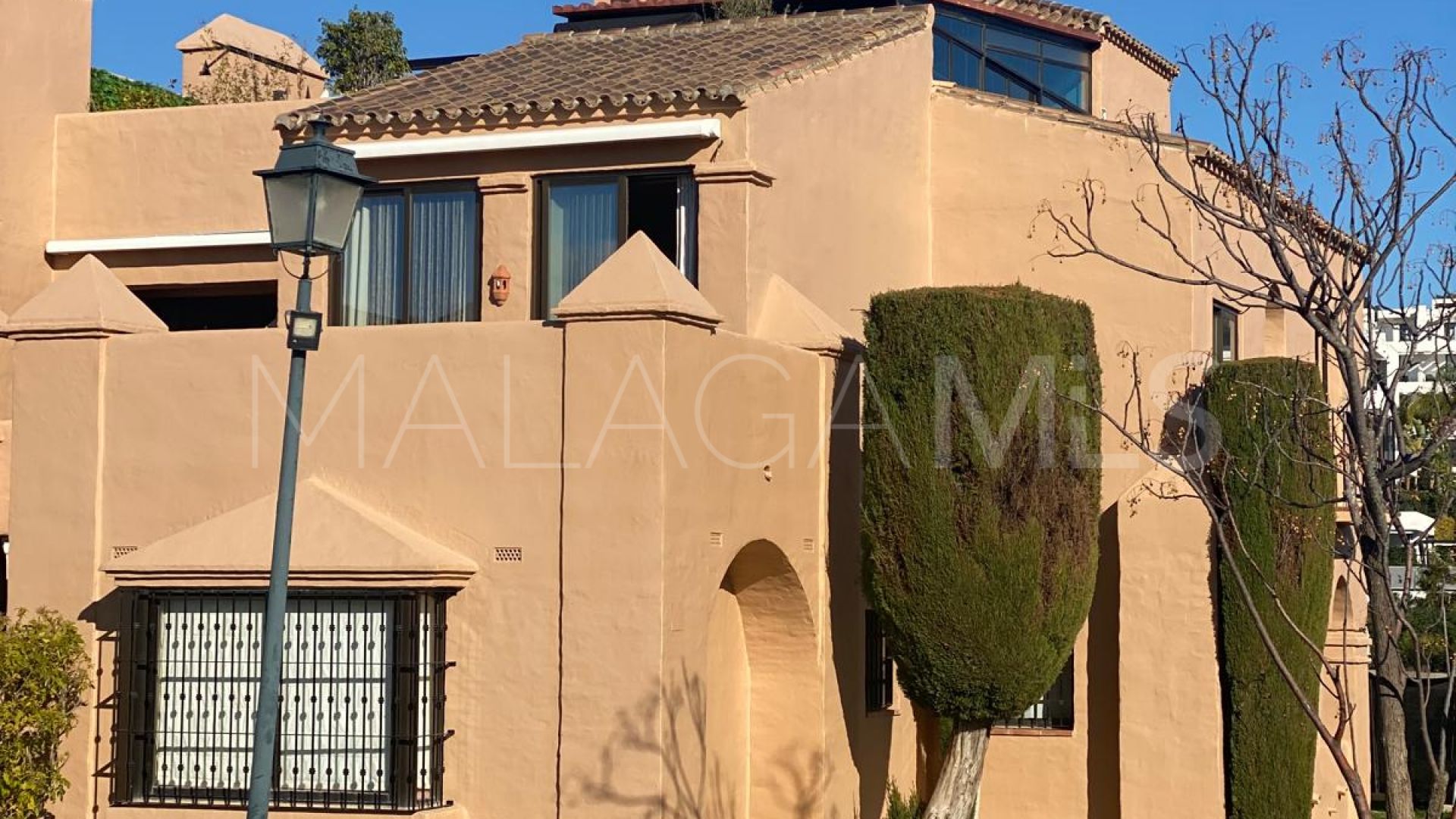 Tvåvåningslägenhet for sale in Estepona