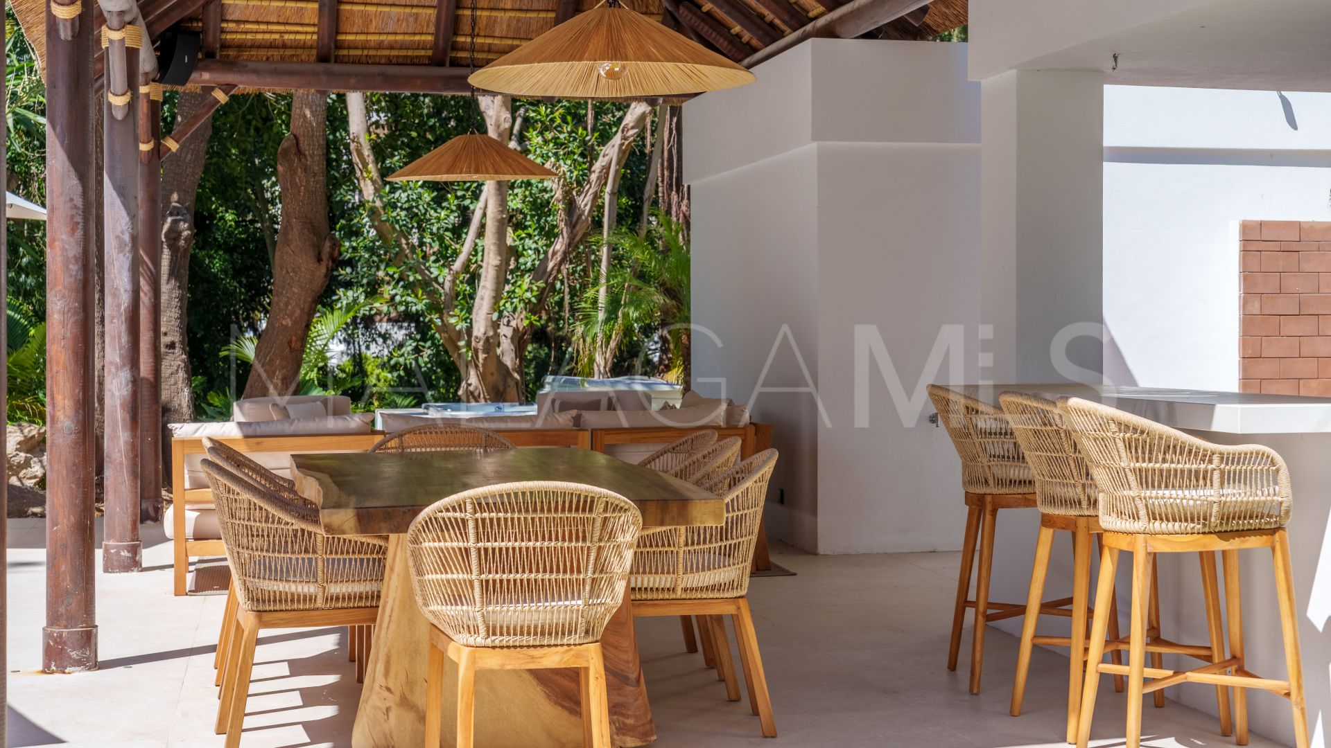 Se vende villa with 5 bedrooms in Las Brisas