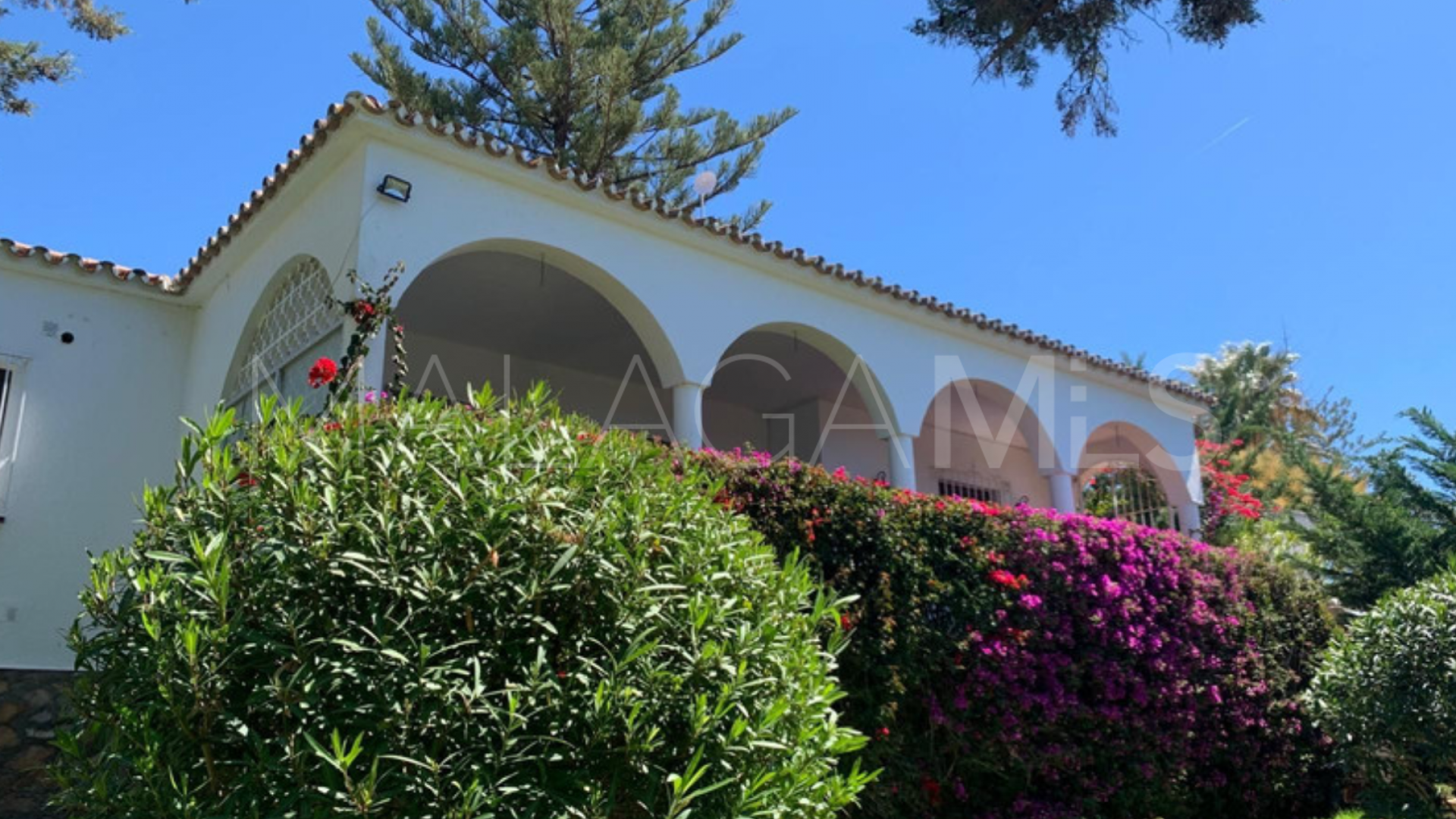 Villa for sale in Marbesa