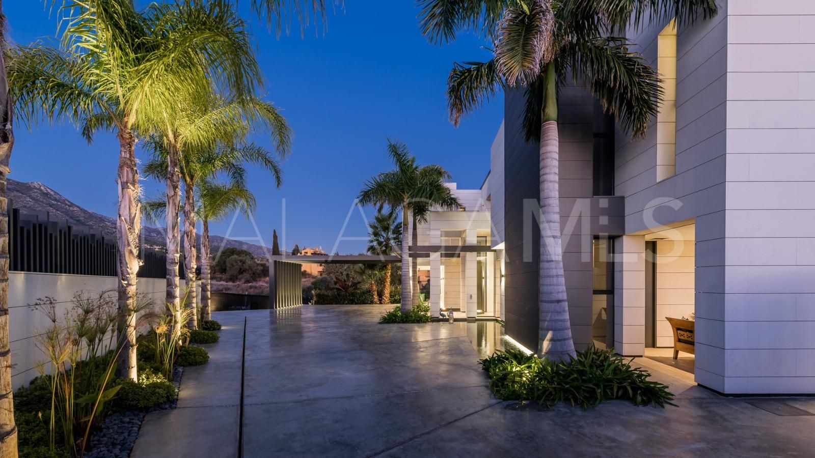 Lomas del Virrey, villa with 6 bedrooms for sale