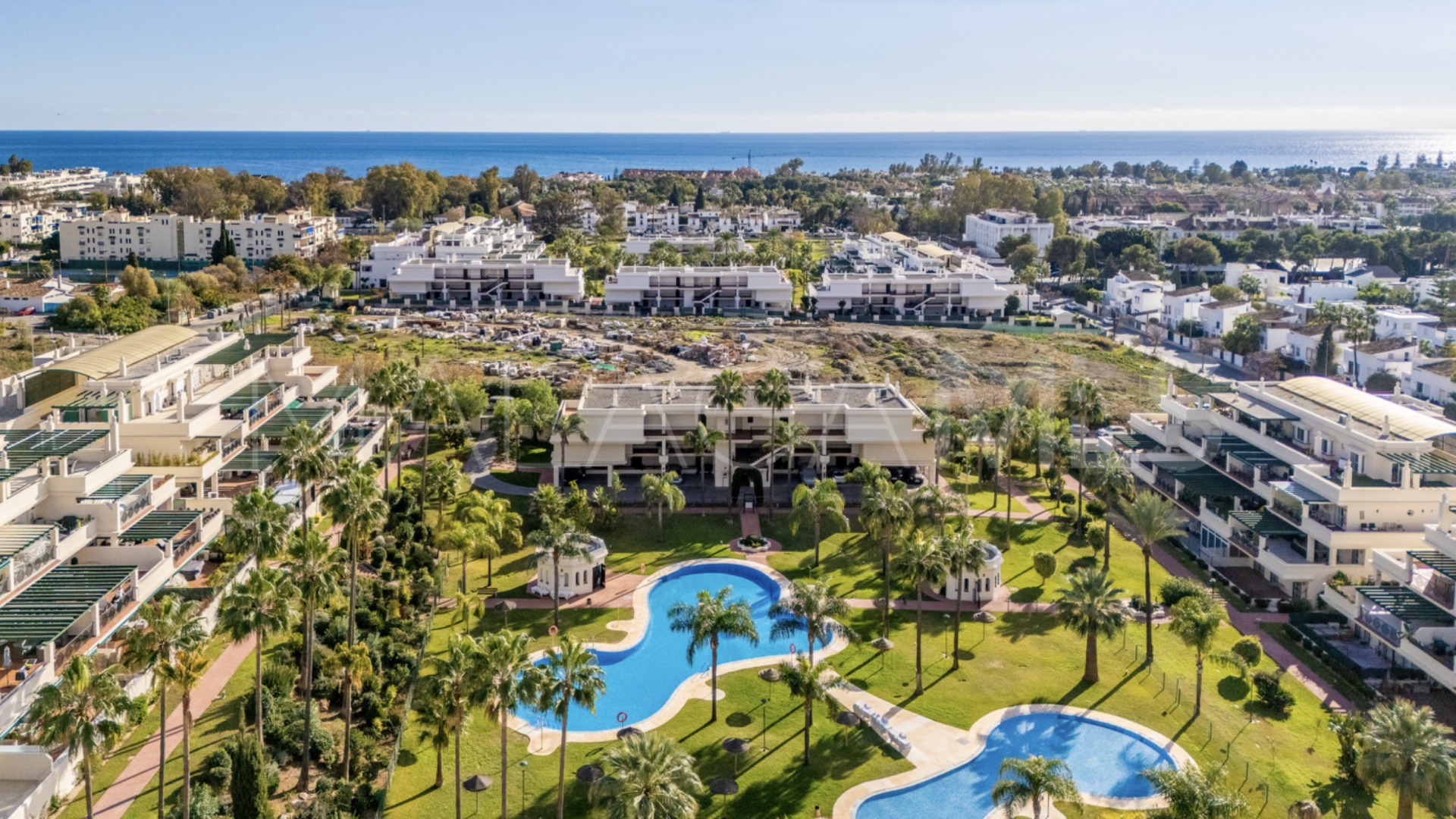 Lägenhet for sale in Nueva Andalucia