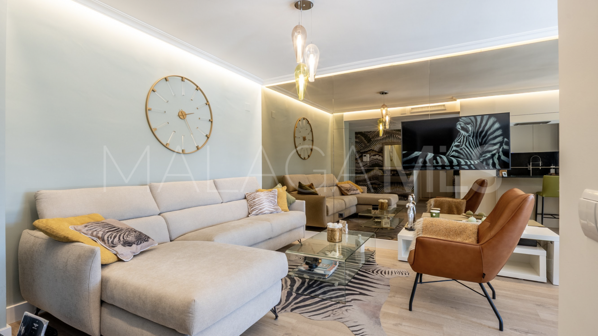 Lägenhet for sale in Nueva Andalucia