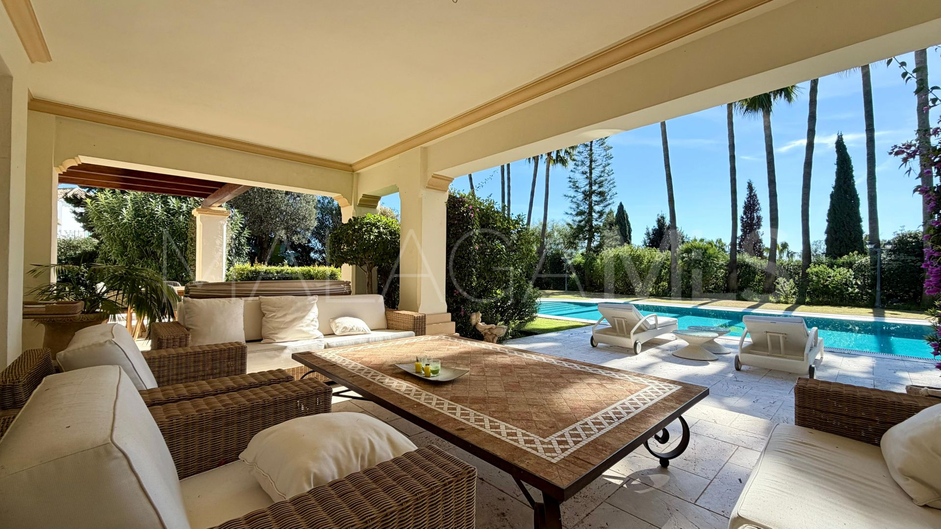 Villa for sale in Sierra Blanca