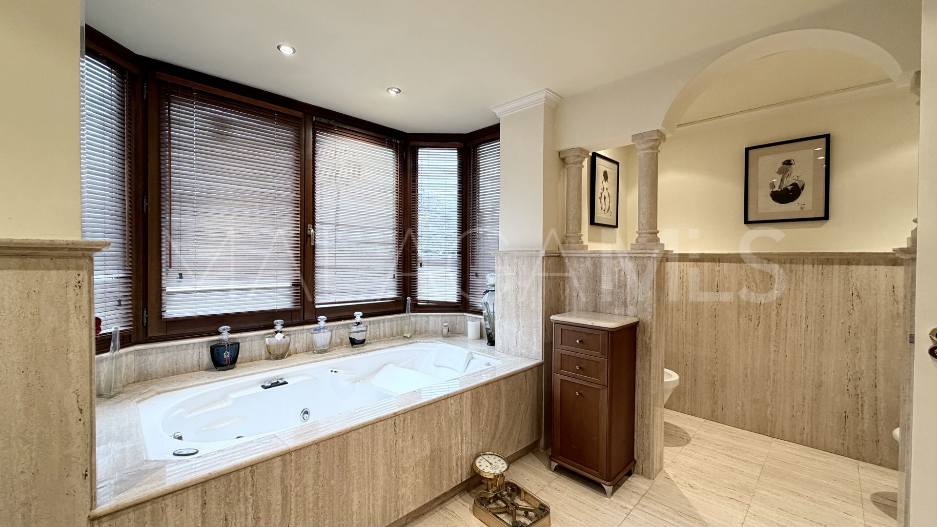 For sale Sierra Blanca 7 bedrooms villa